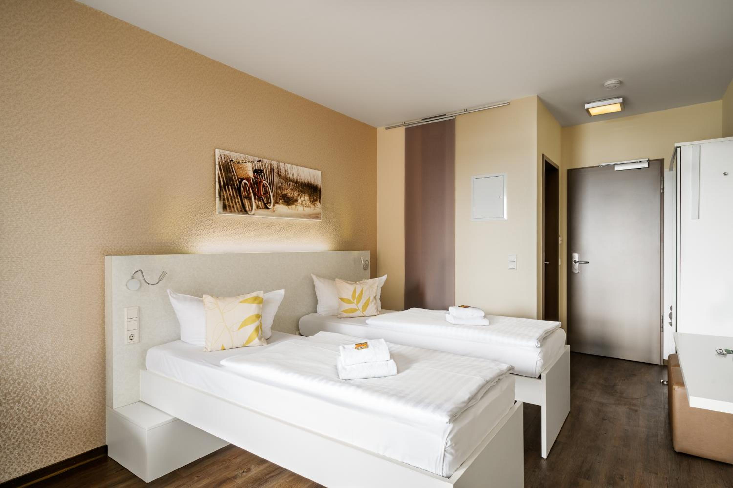 Double Room with Balcony photo 3