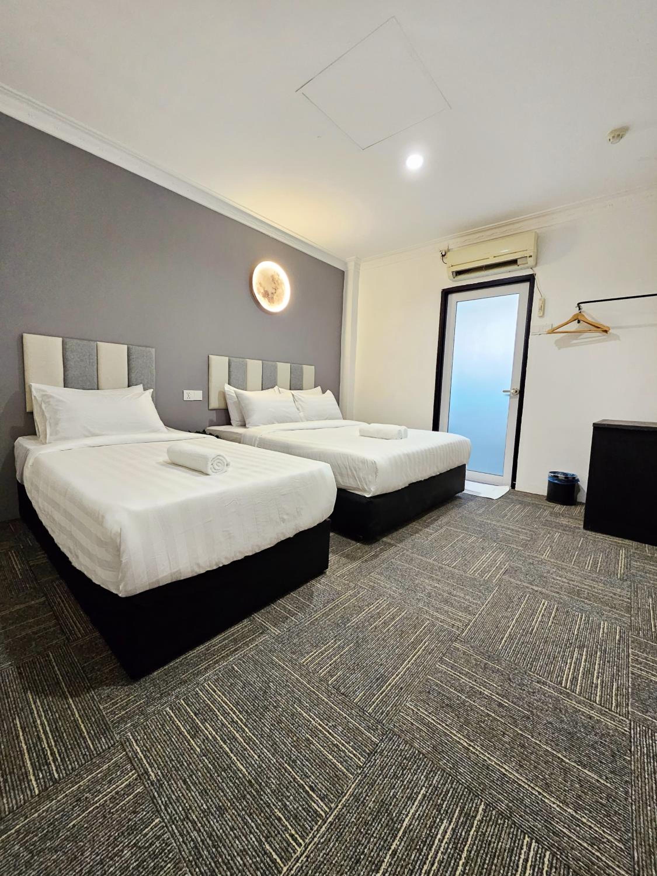 Basic Triple Room - Photo 3