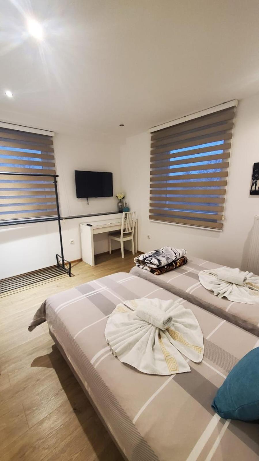 Double or Twin Room with Bathroom