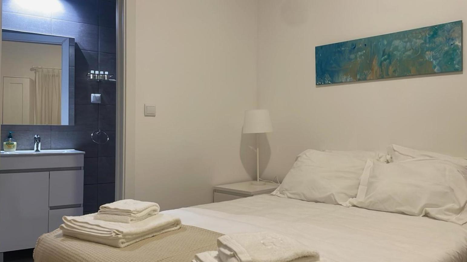 Single Room with Bathroom