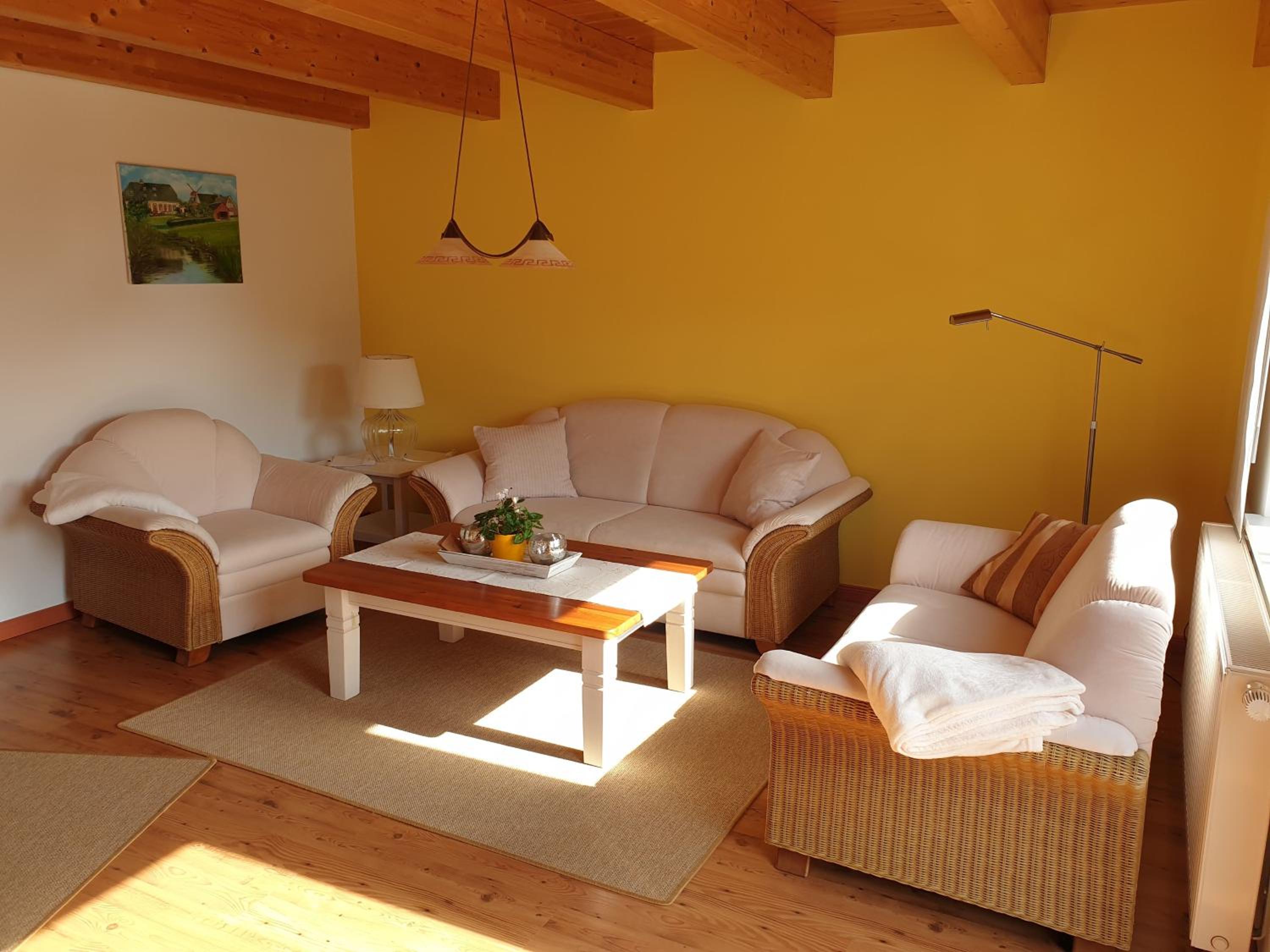 One-Bedroom Apartment with Terrace photo 2
