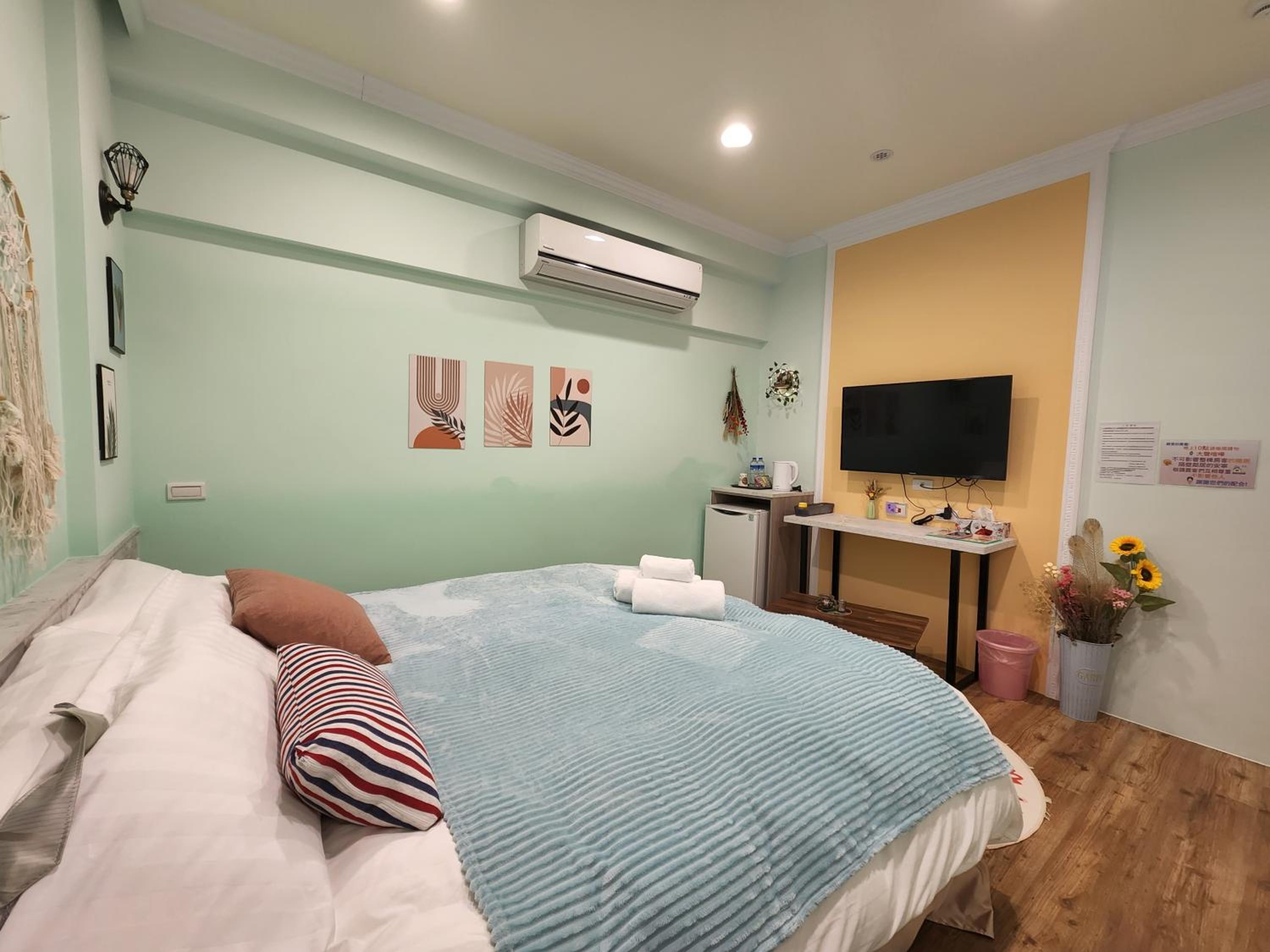 Double Room with Private Bathroom photo 3