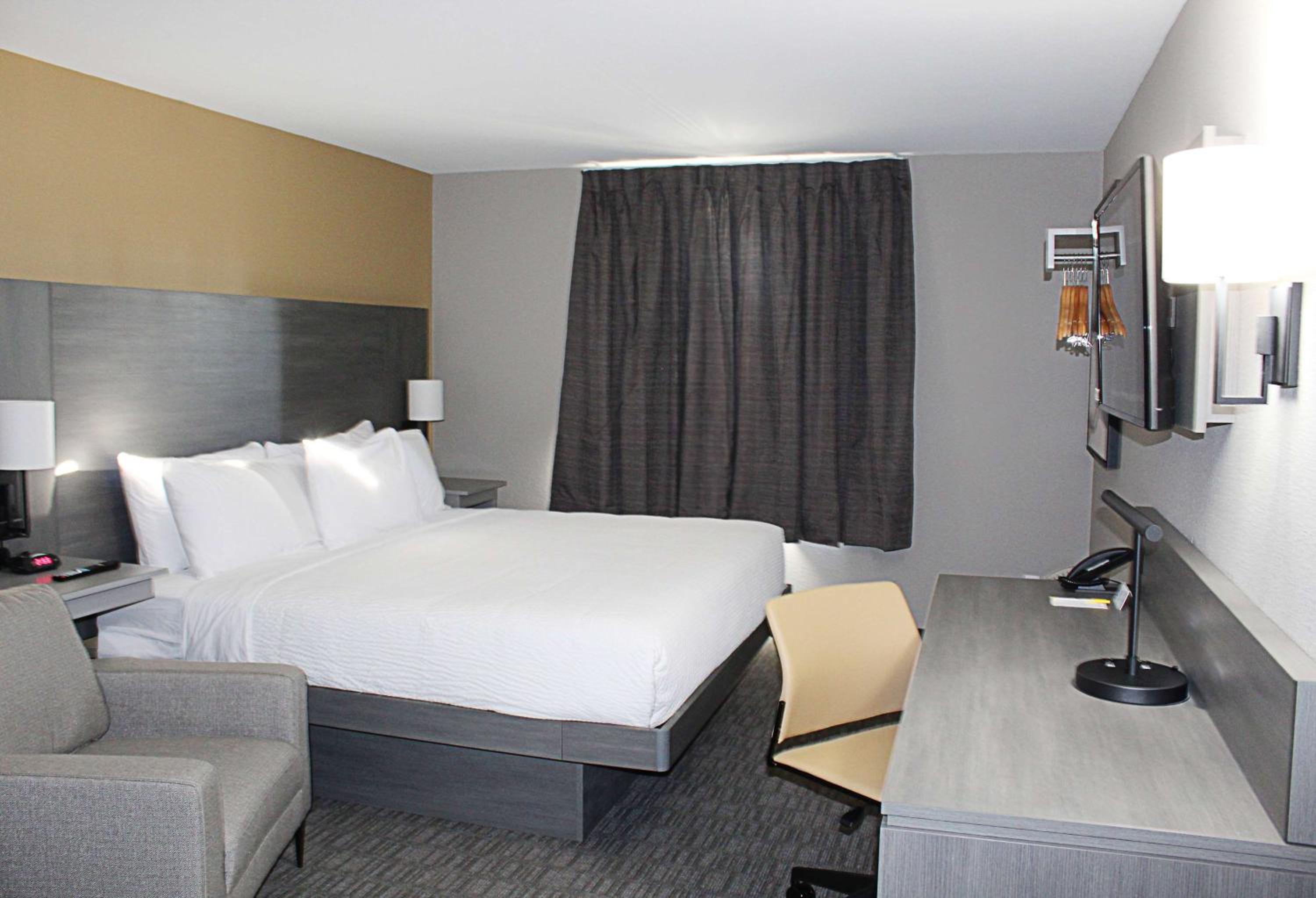 King Room - Non-Smoking