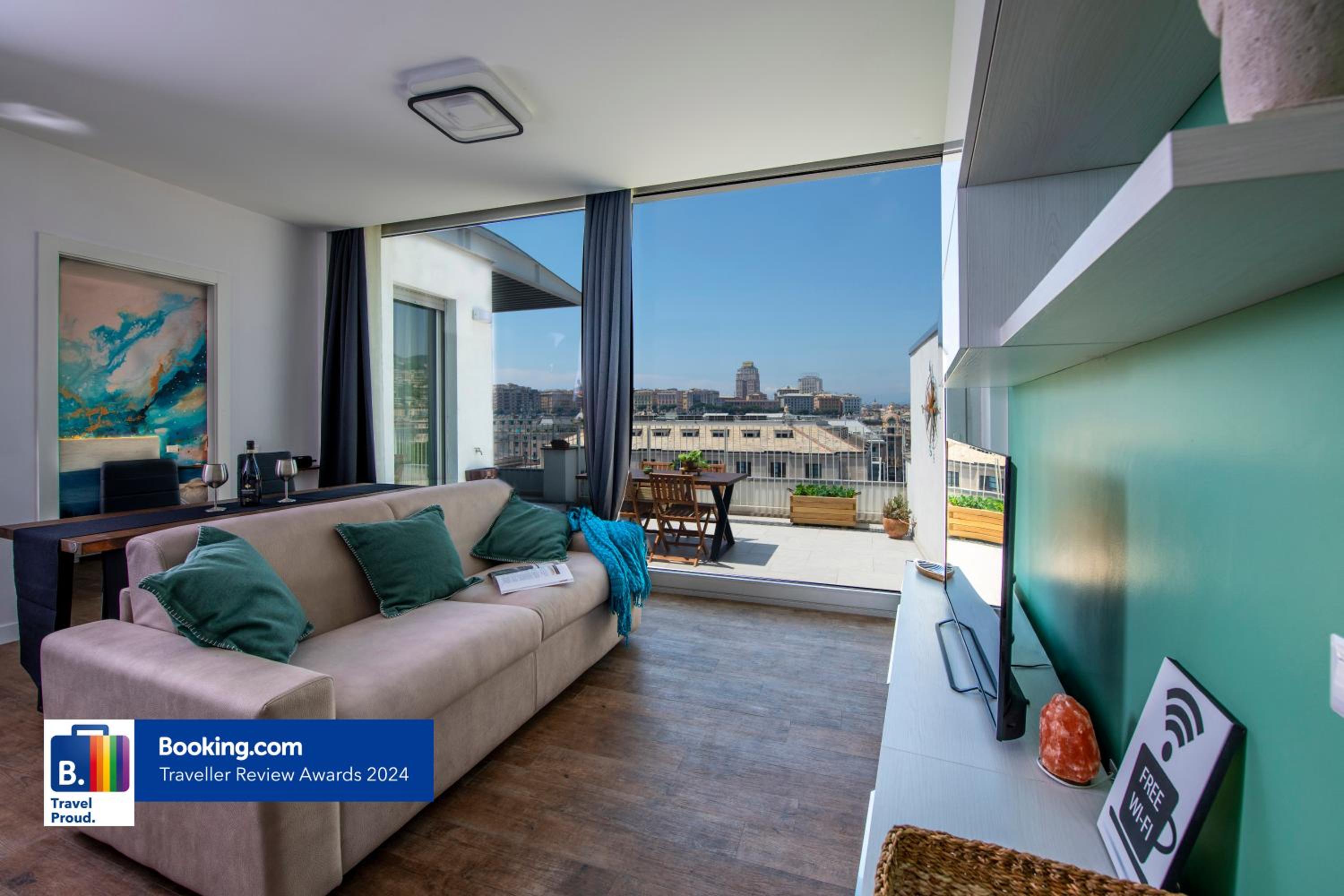 One-Bedroom Apartment with Sea View and Terrace photo 1
