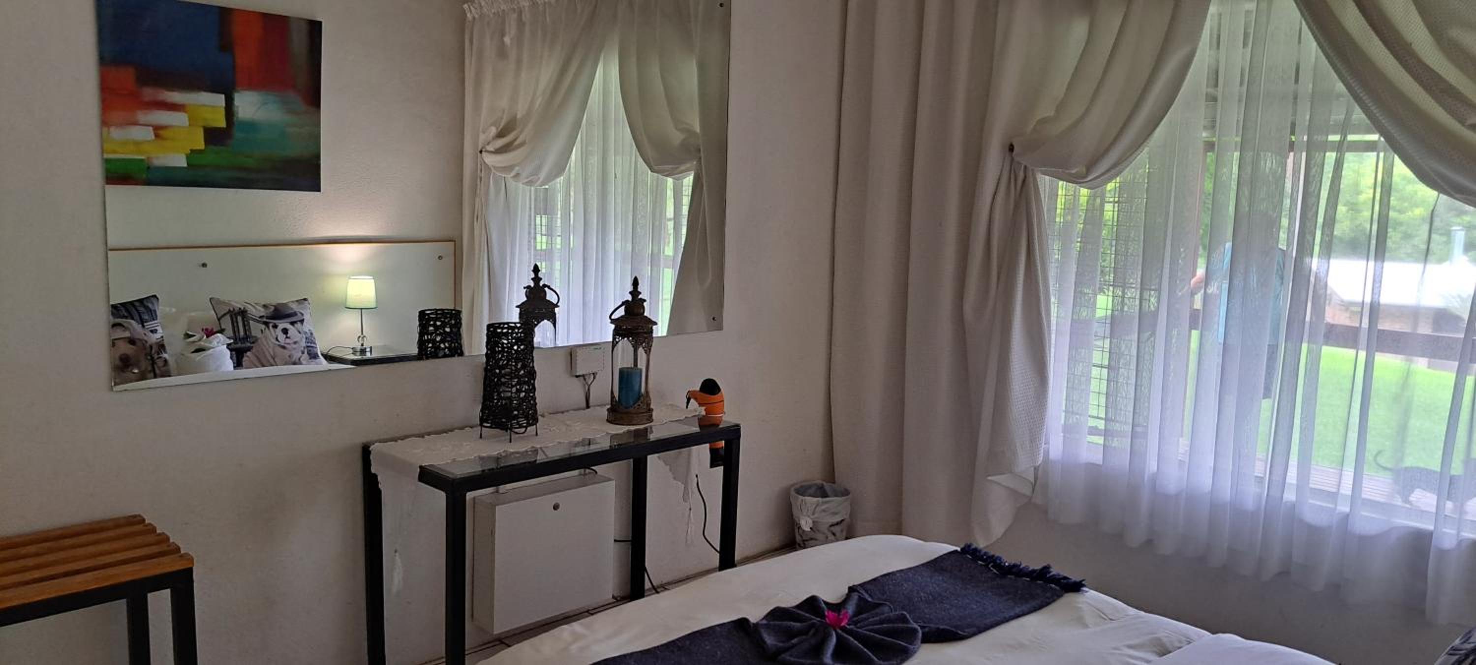One-Bedroom Chalet - Photo 8