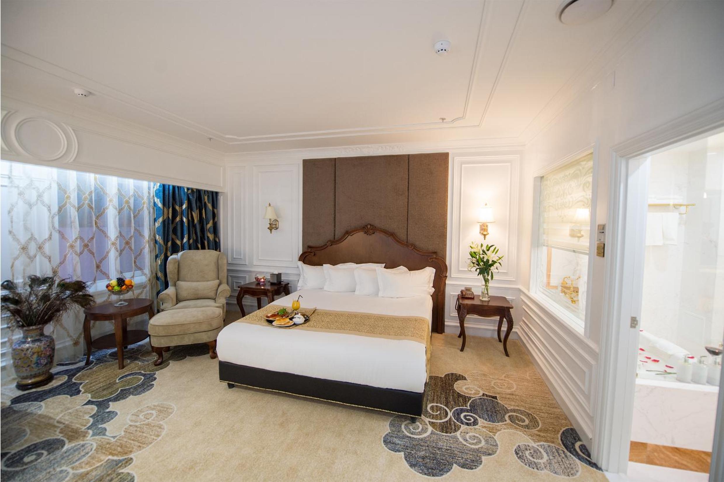 Deluxe Suite Room - Photo 3