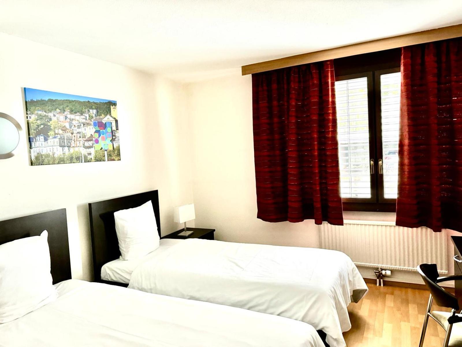 Economy Twin Room