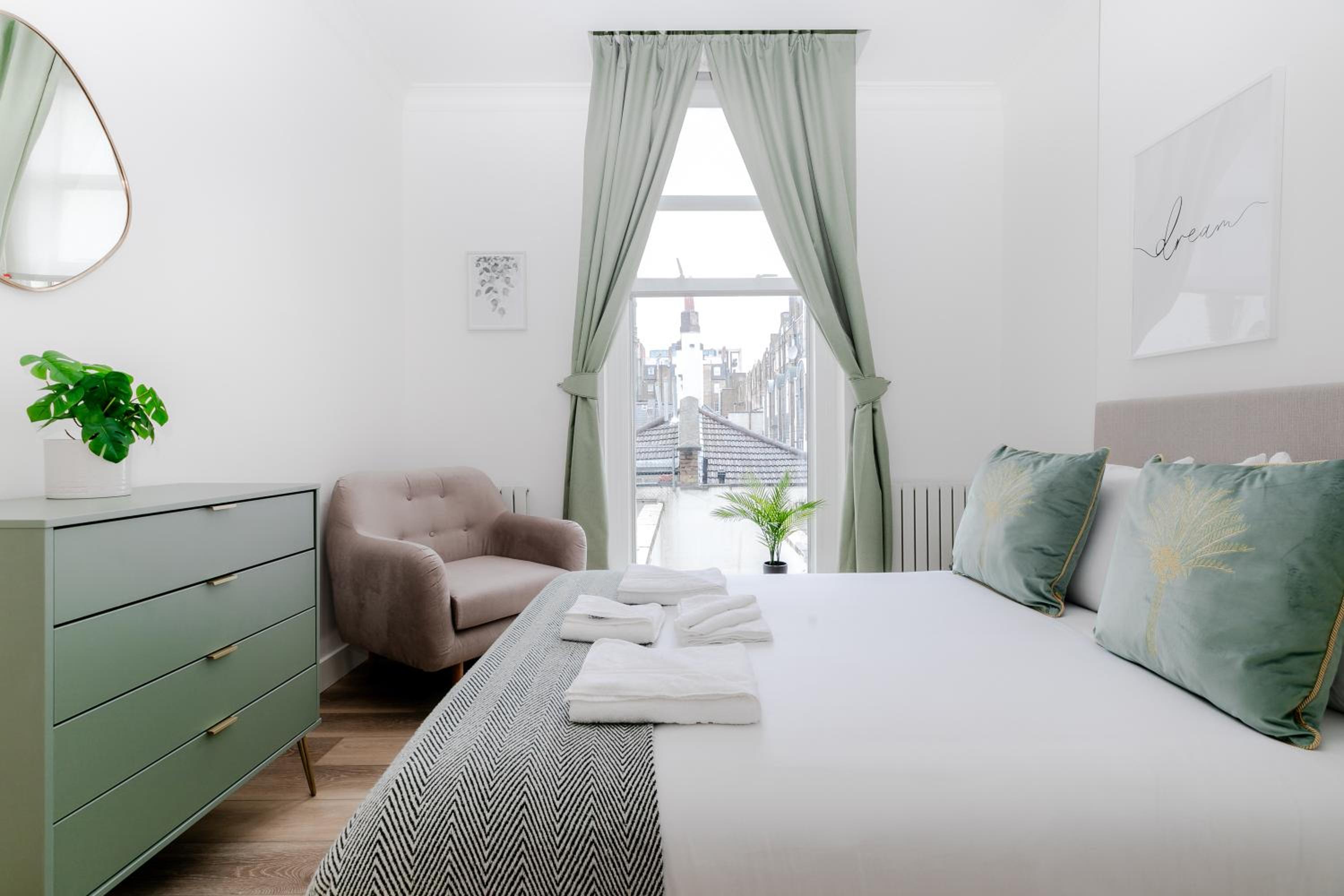 Superior Apartment photo 2