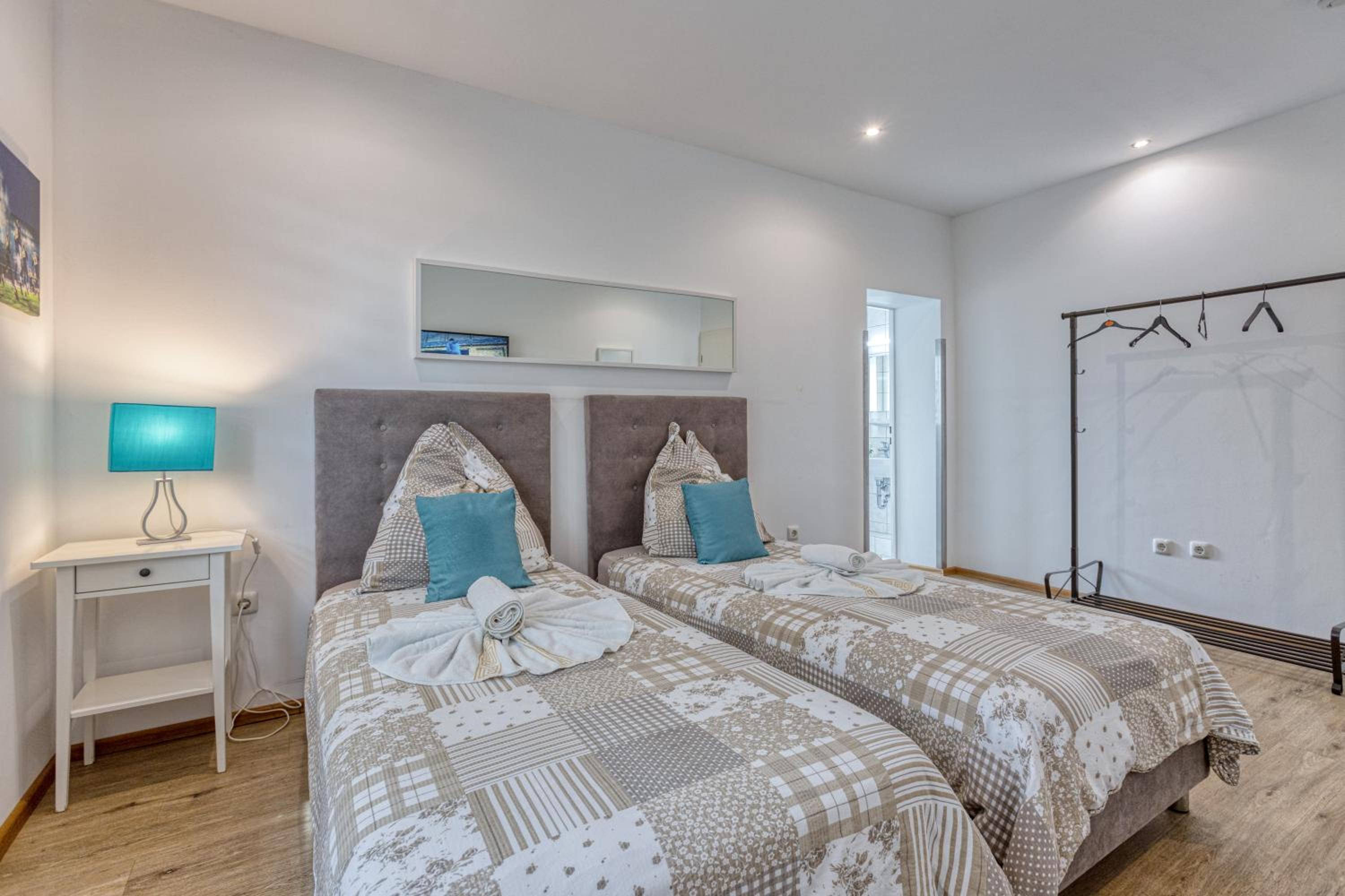 Double or Twin Room with Bathroom