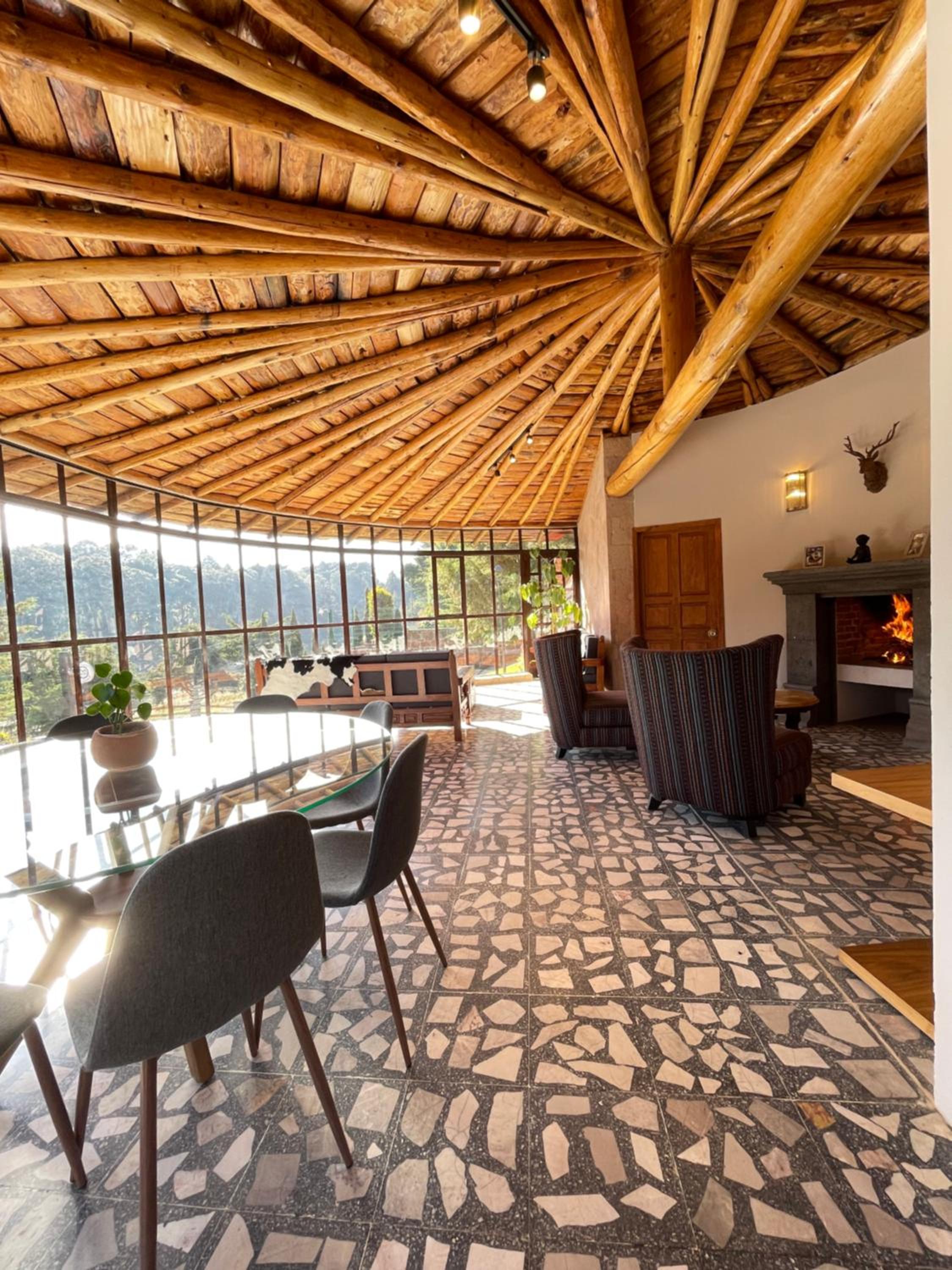 Villa photo 1