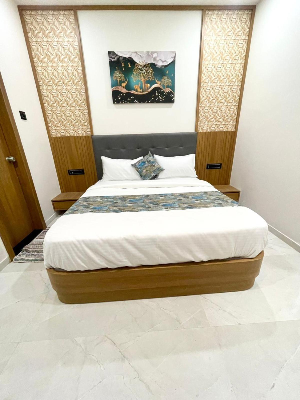 Double Room - Photo 4