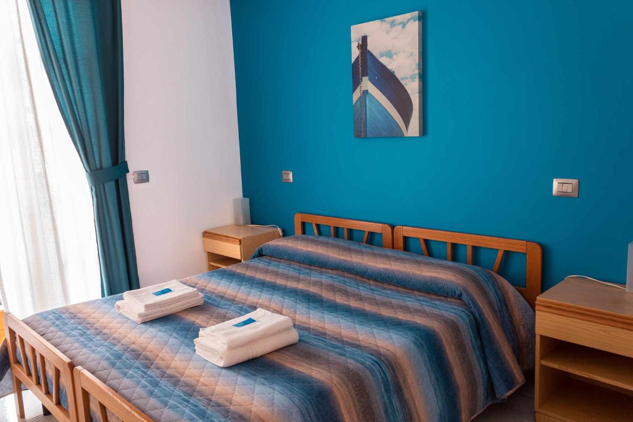 Triple Room with Terrace photo 2