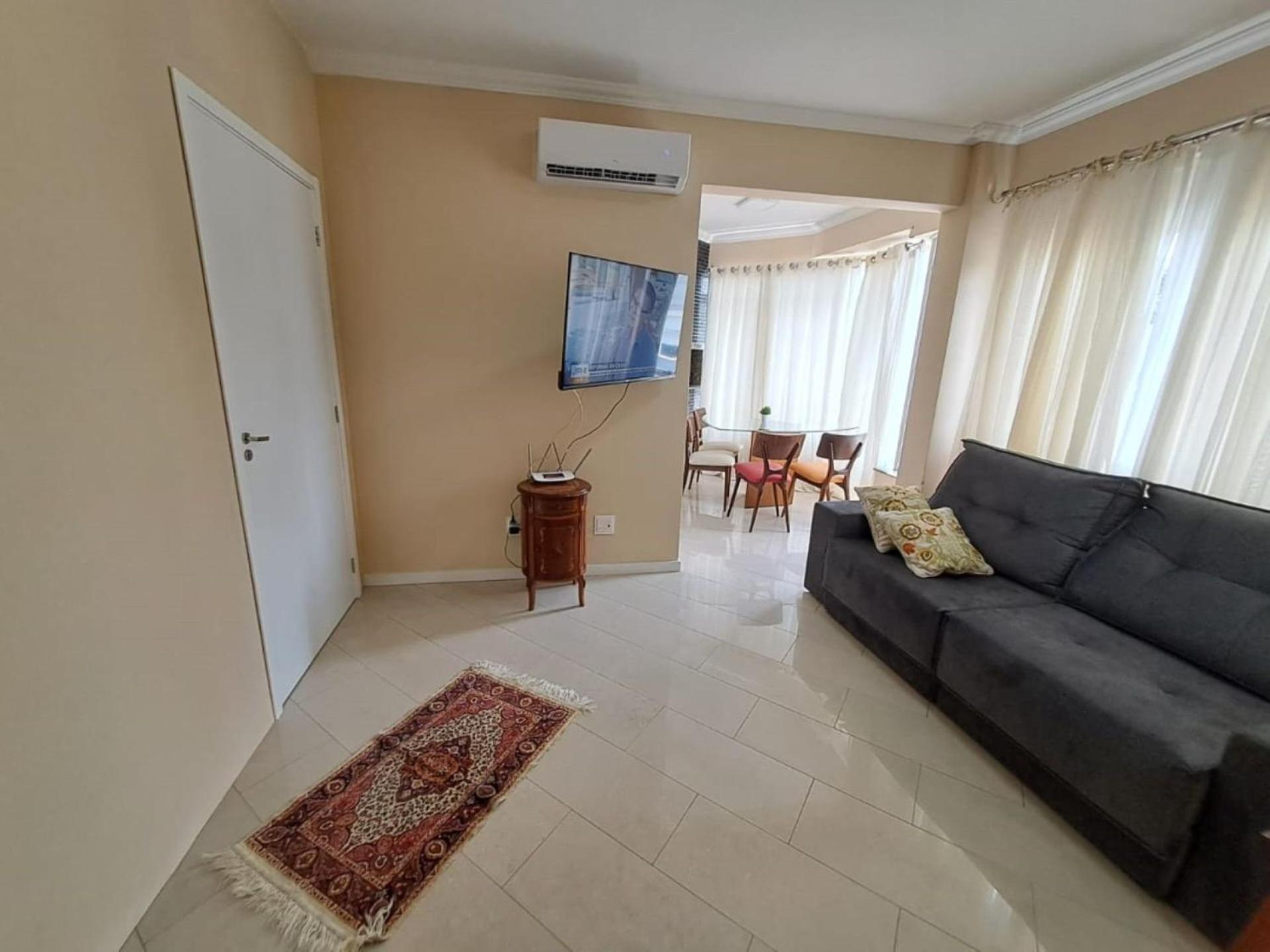 Apartment - Photo 2