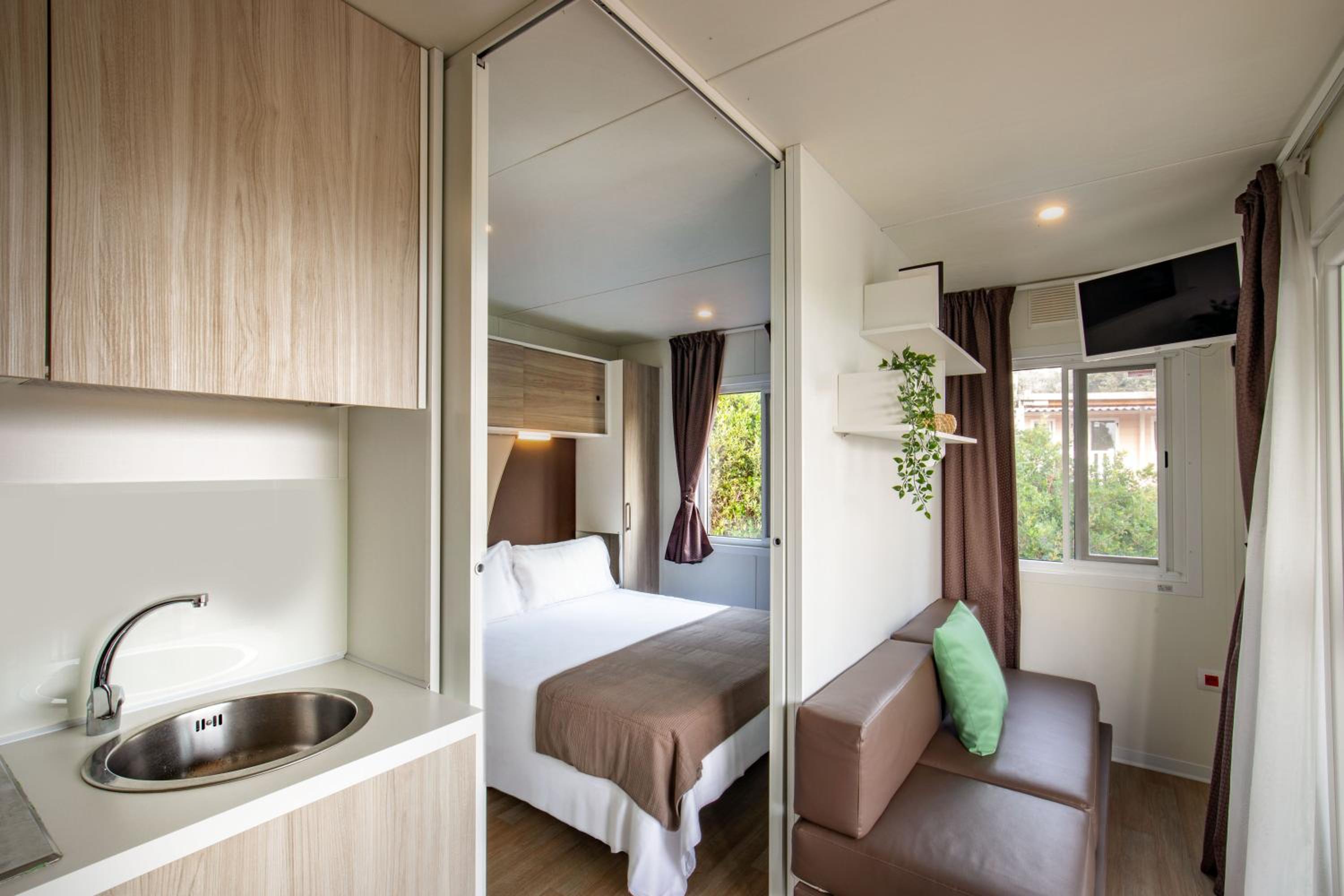 Romantic Mobile Home