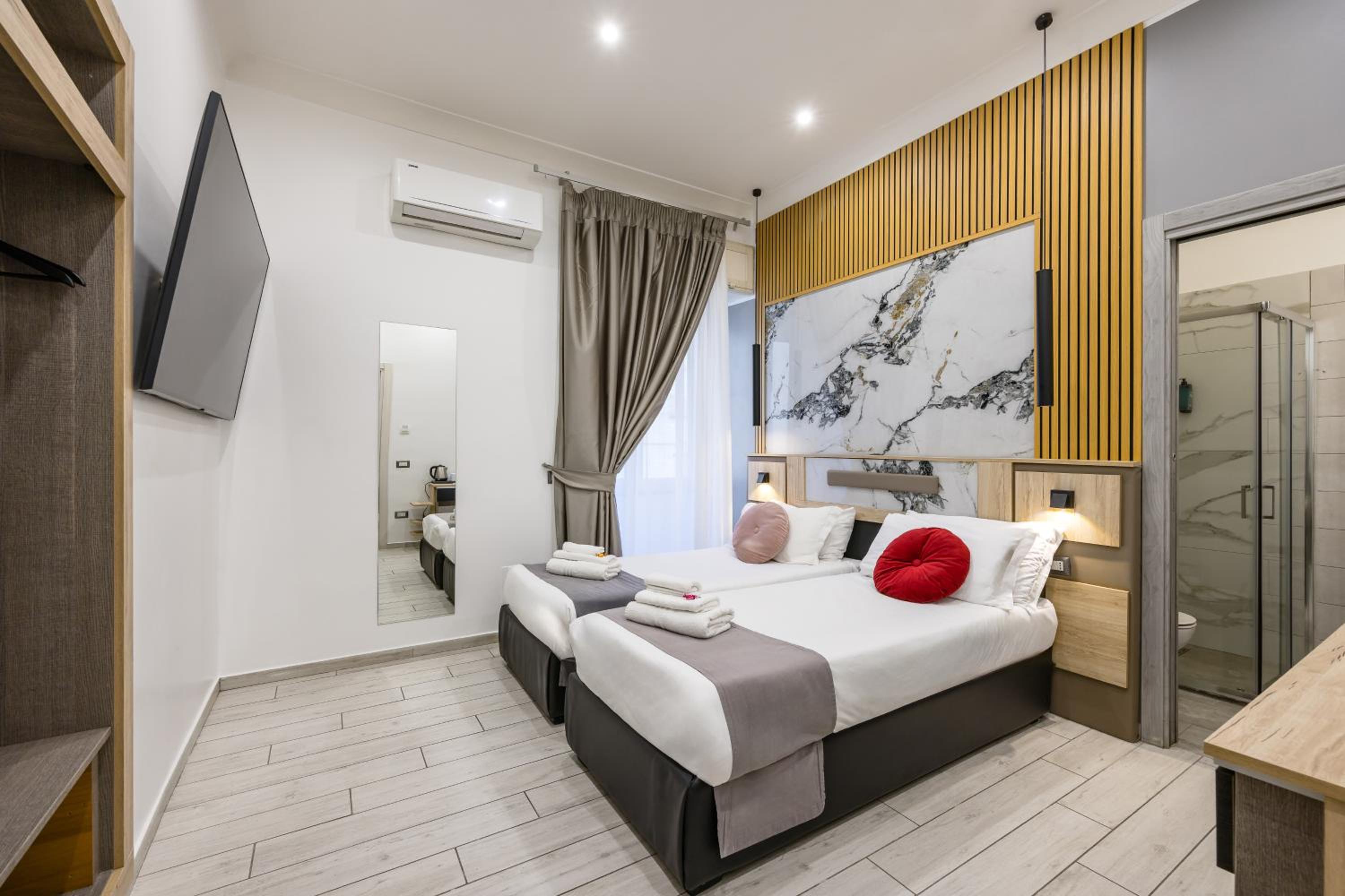 Triple Room