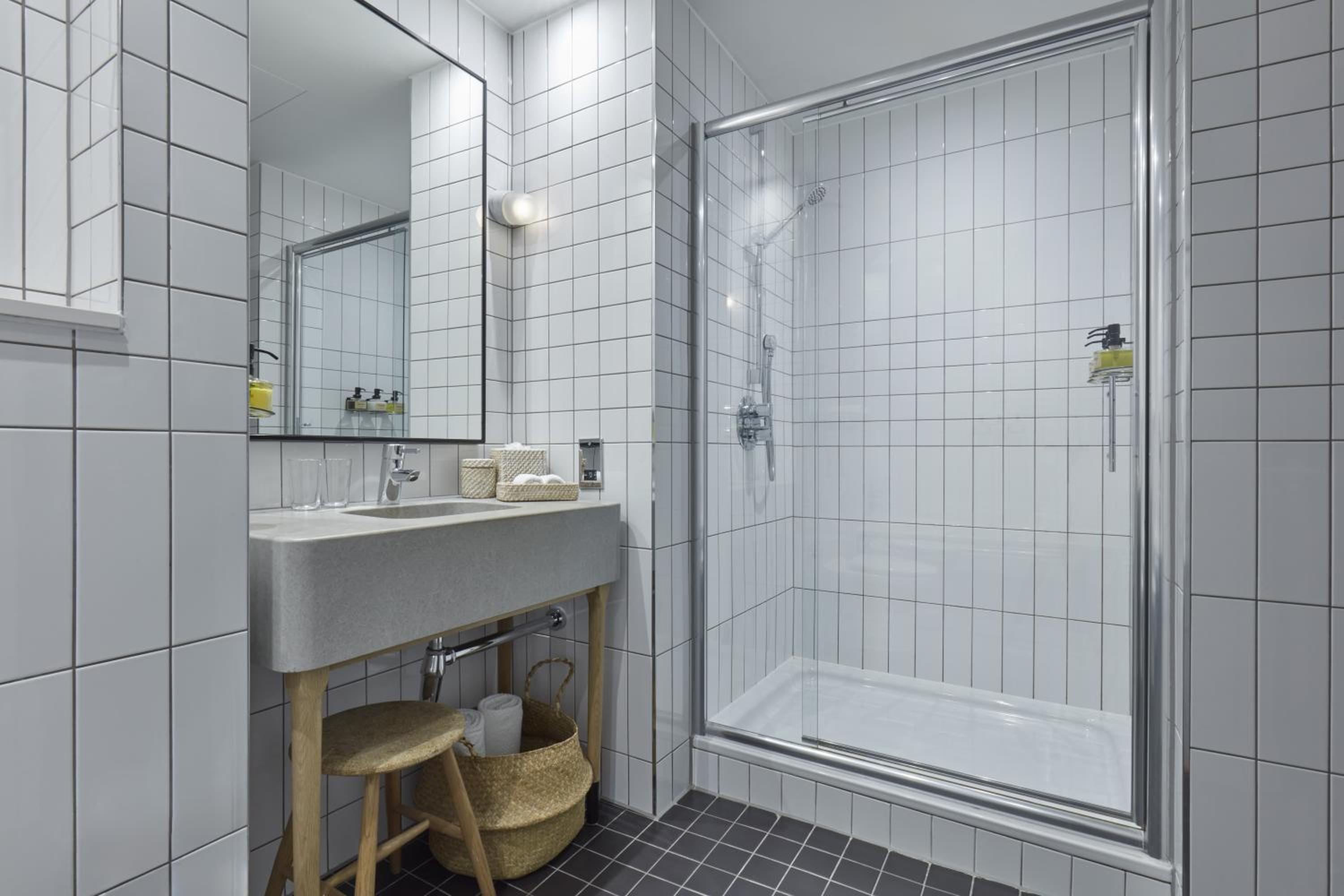 Studio Suite North