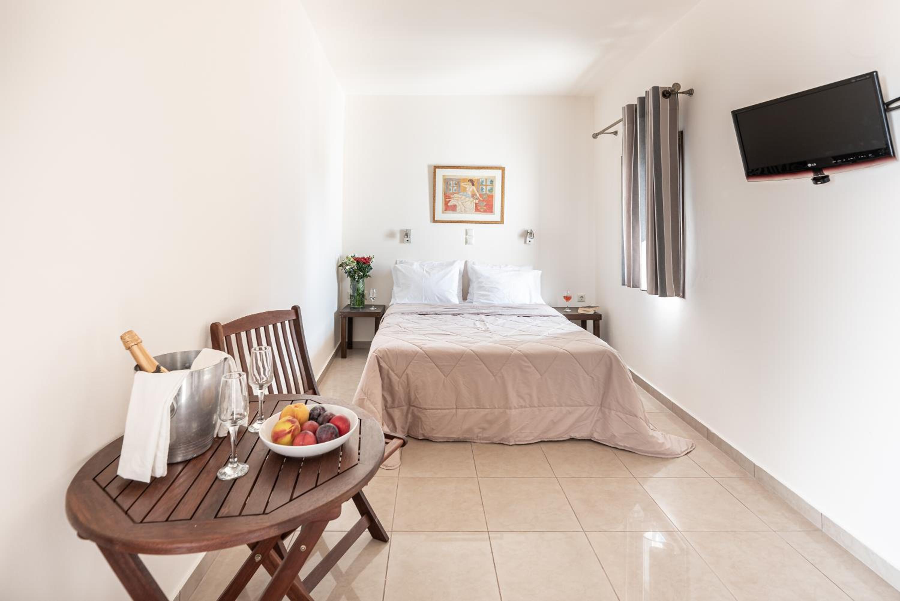 Deluxe Double Room with Sea View photo 3