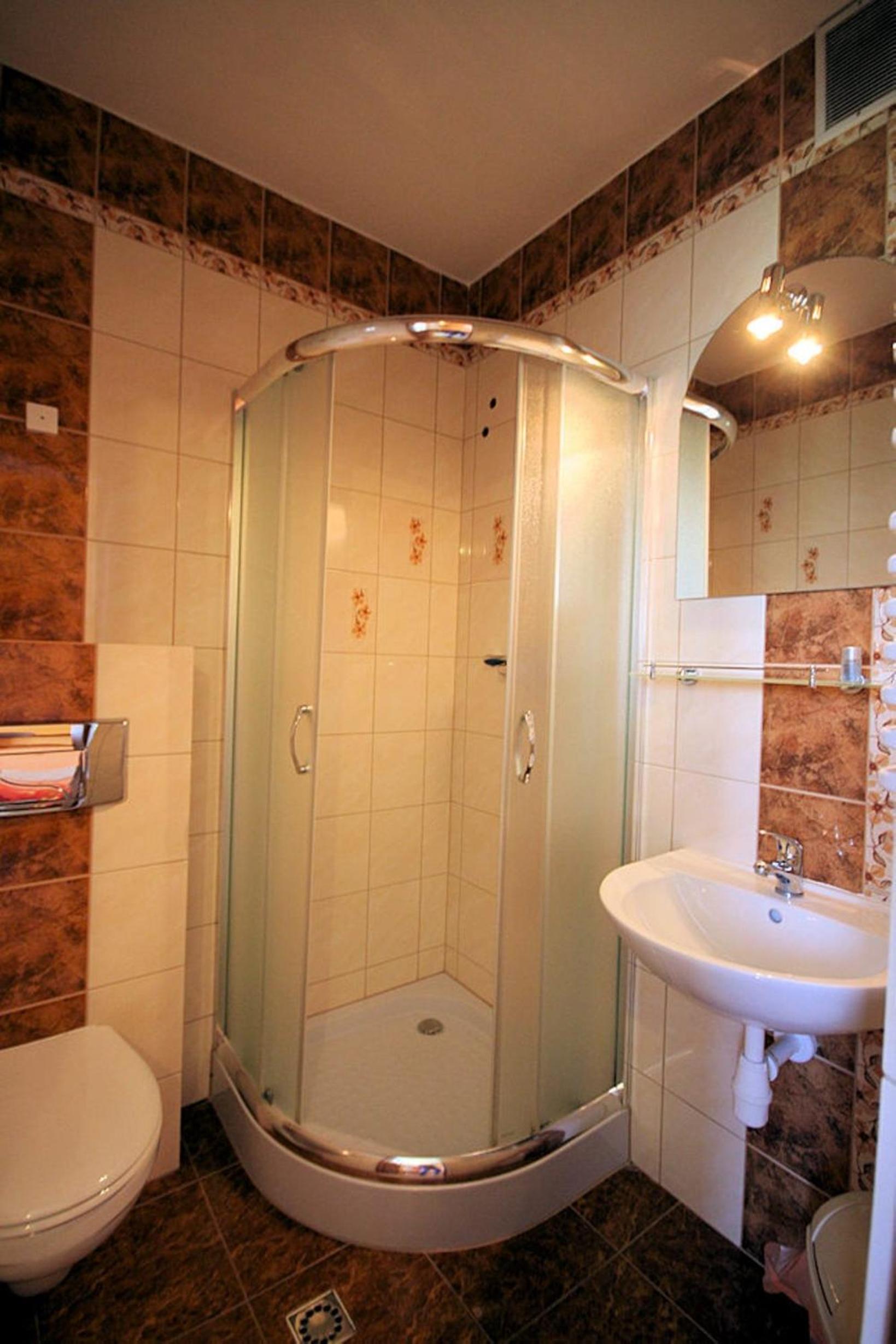 Triple Room - Photo 8