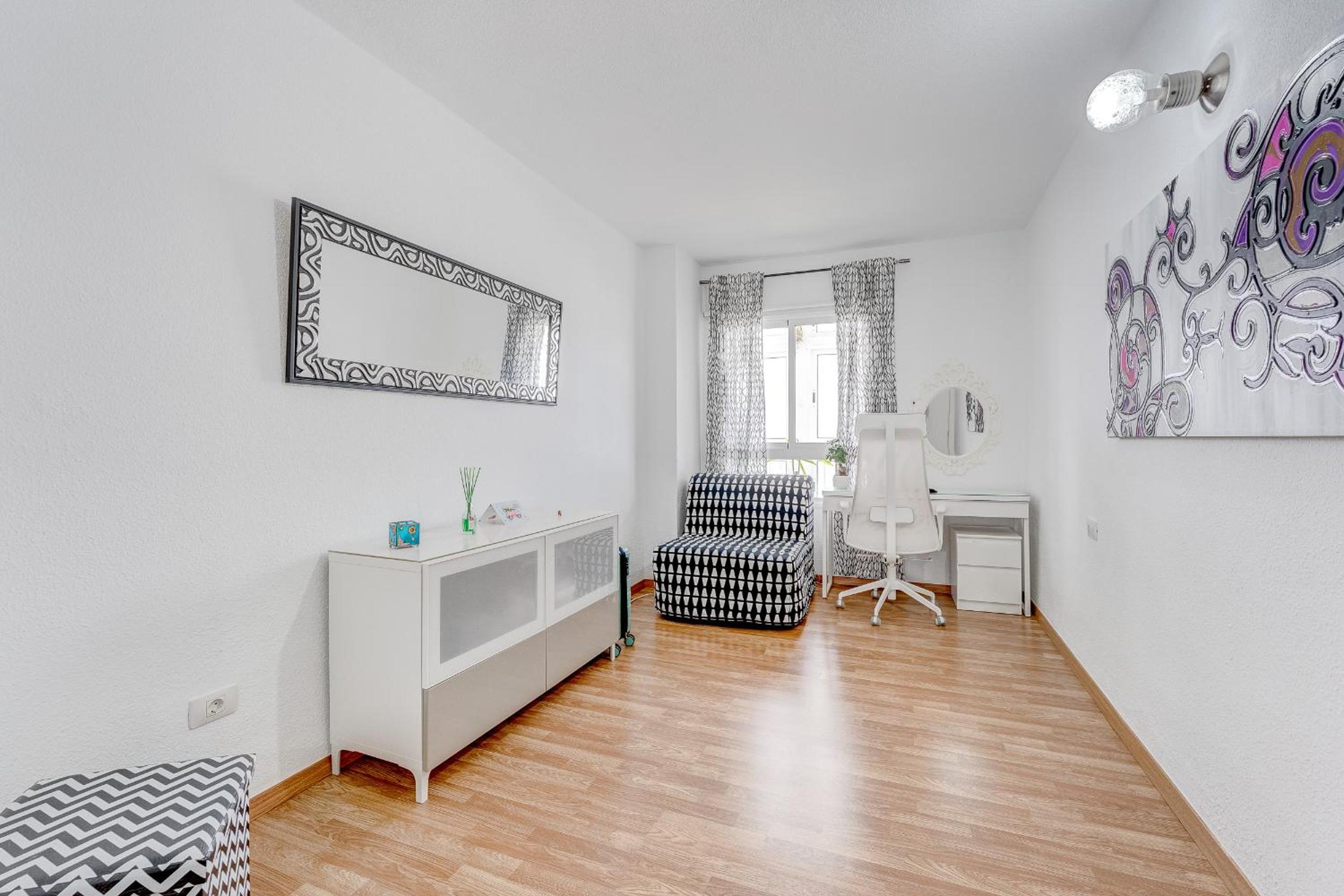 Two-Bedroom Apartment photo 2