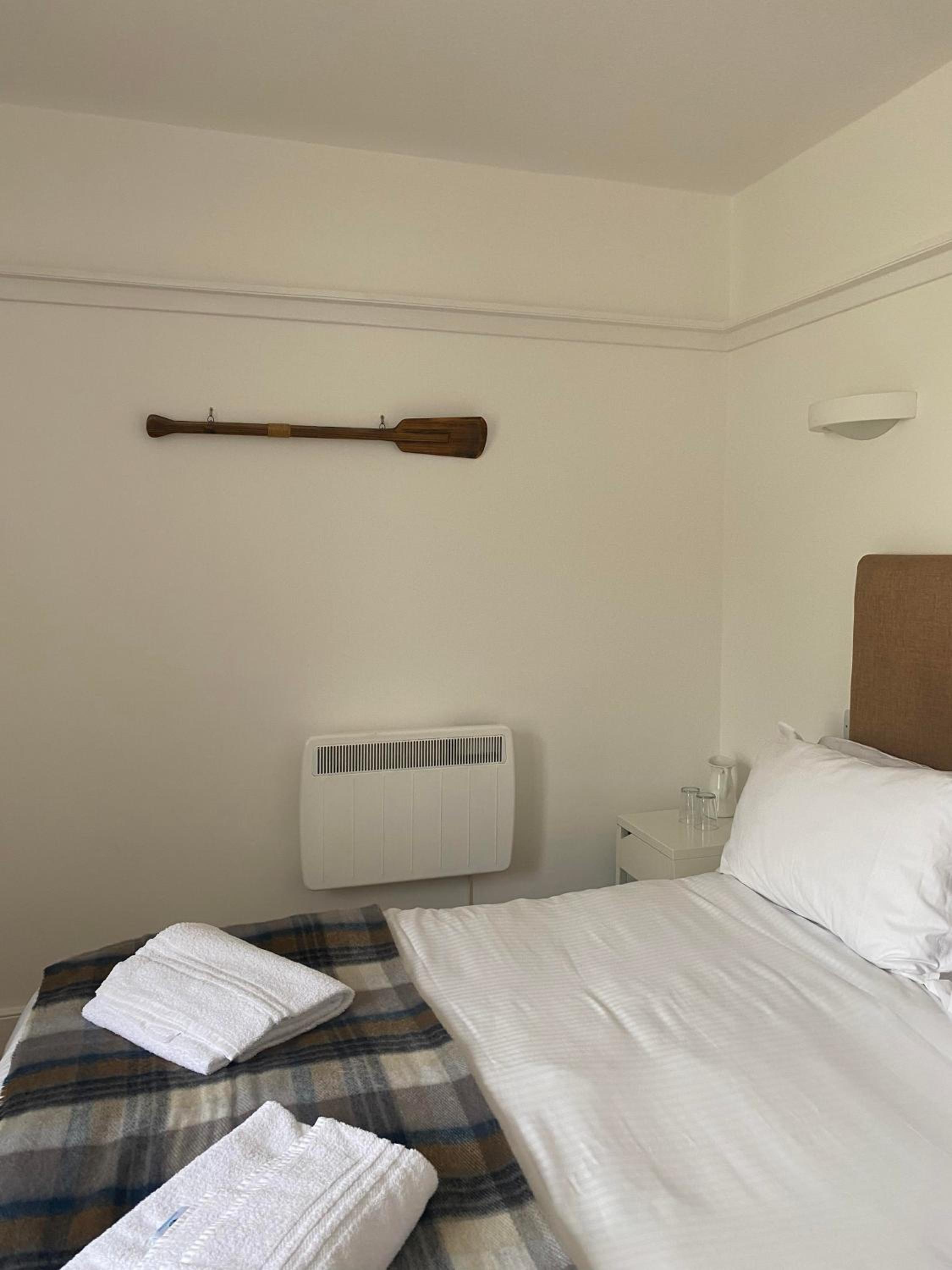 Double Room with Private Bathroom photo 2