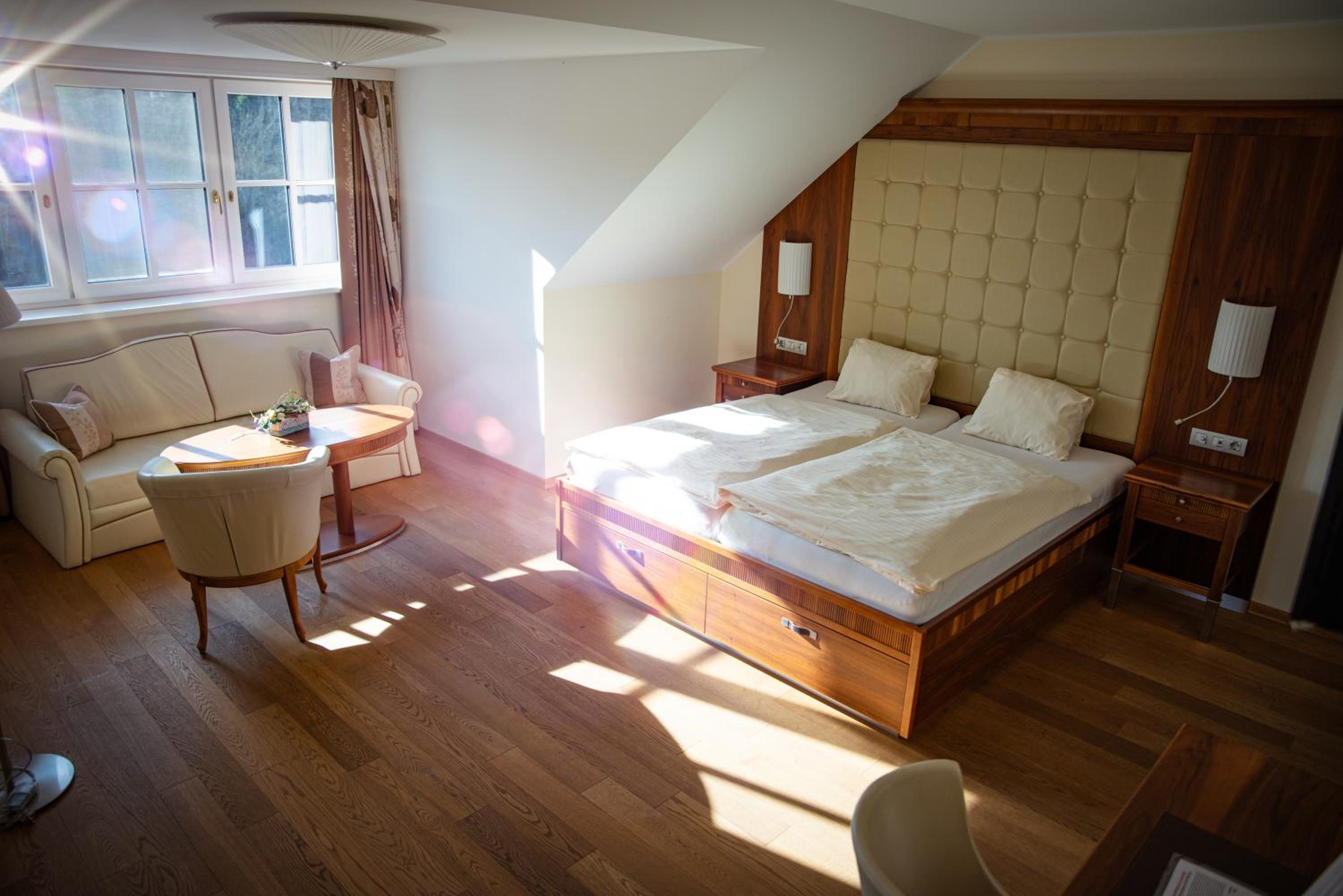 Large Double Room