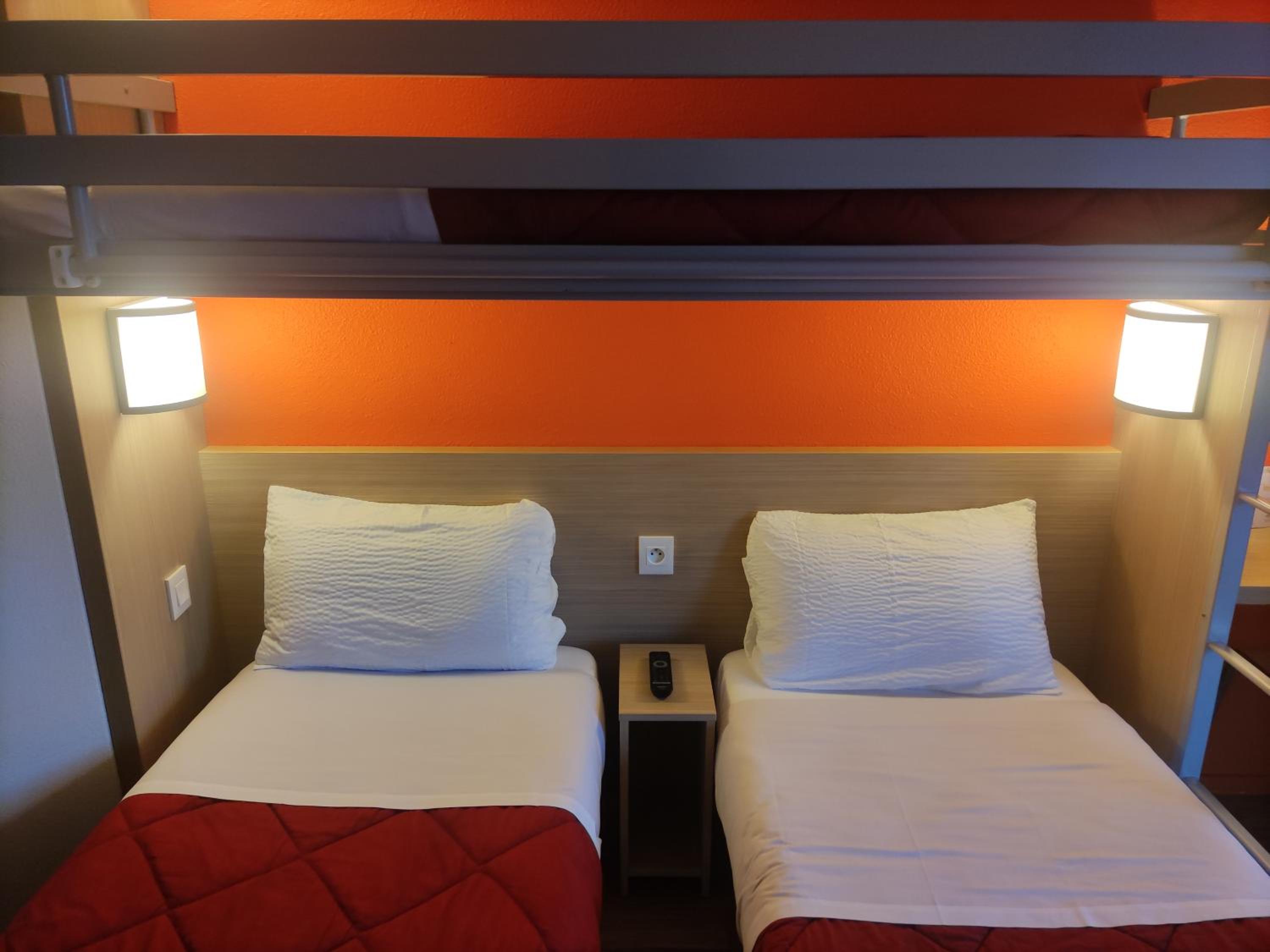 Triple Room - Photo 8