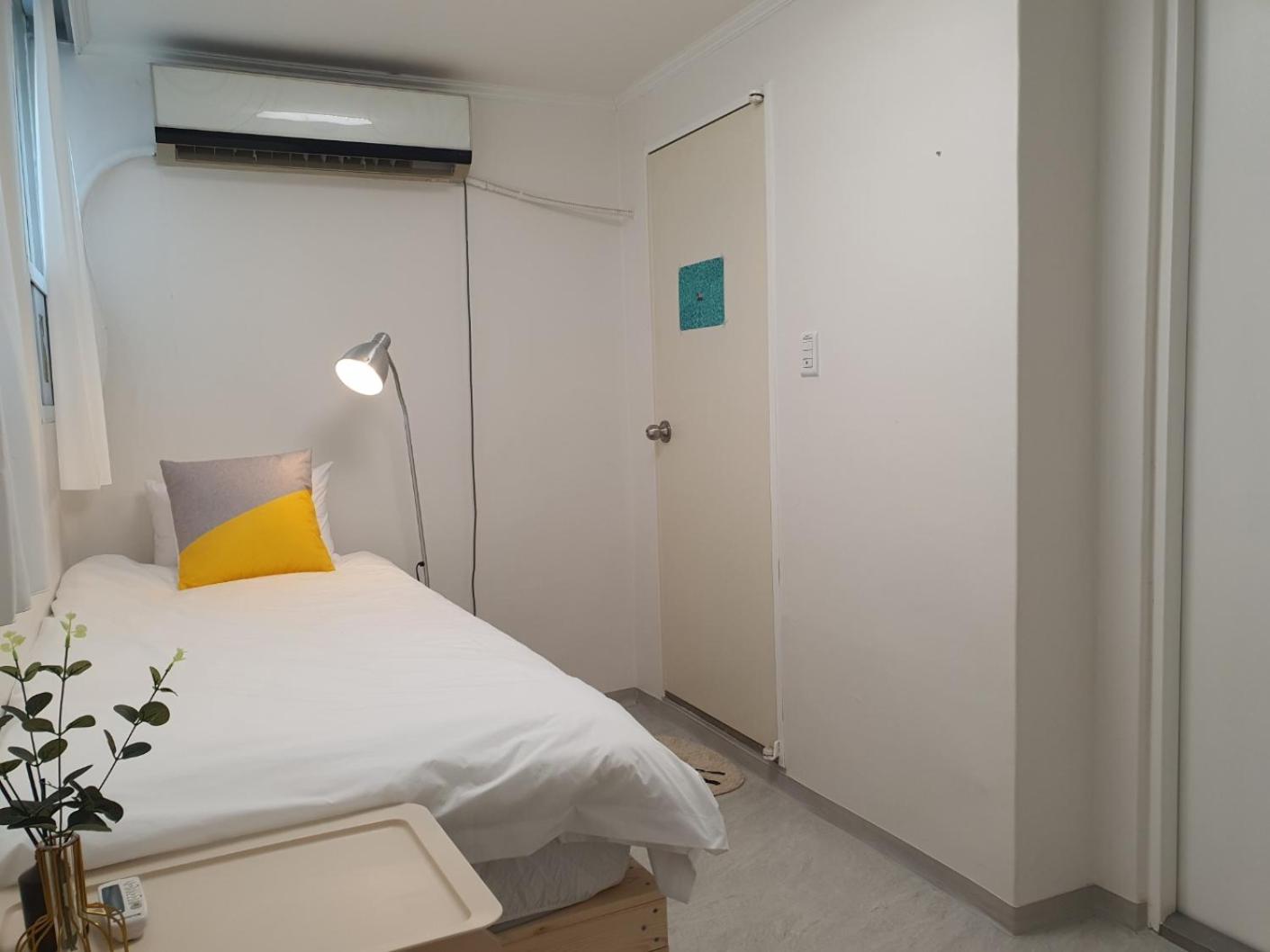 Economy Single Room