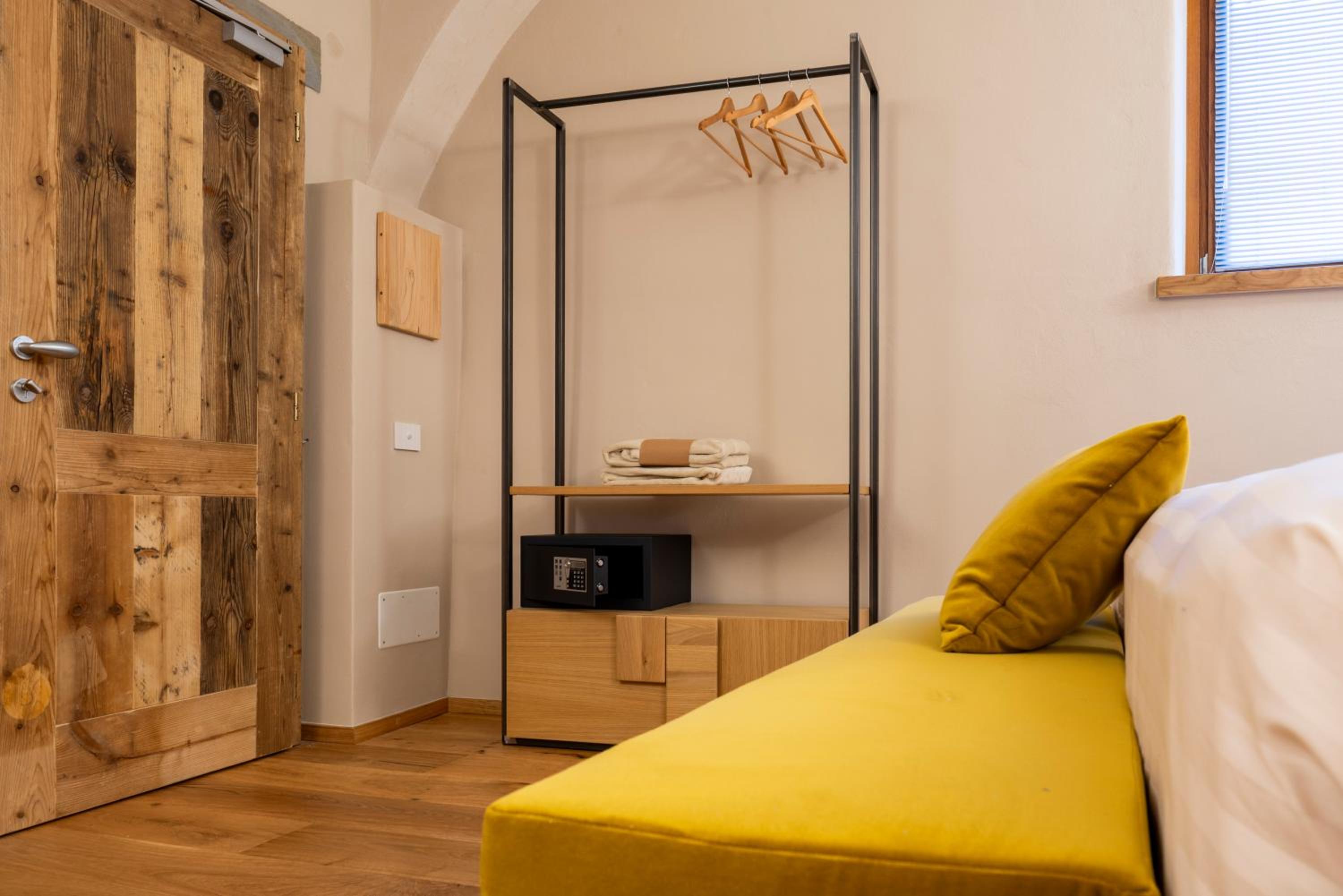Large Double Room photo 3