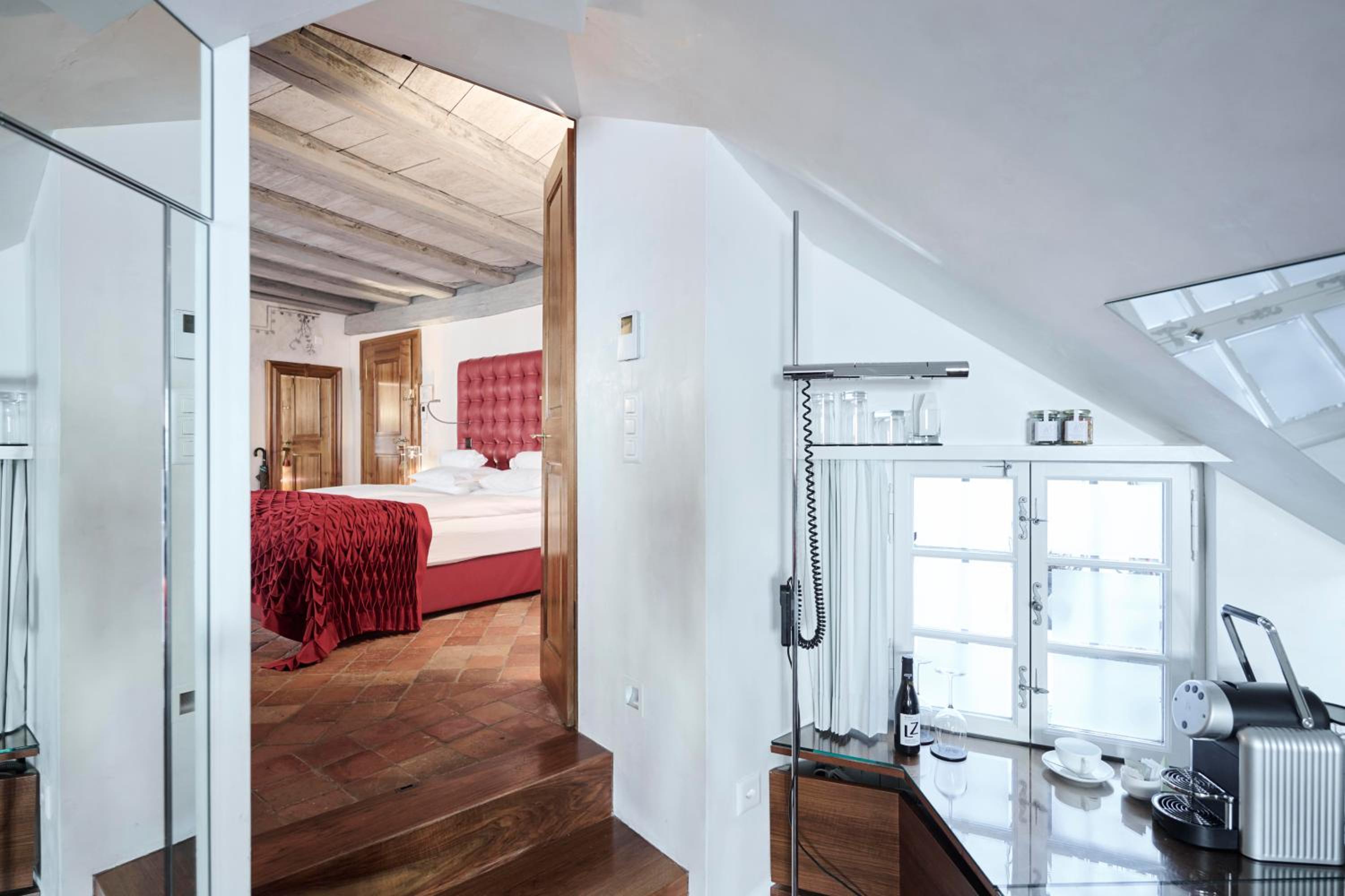 Family Suite (Non Smoking)