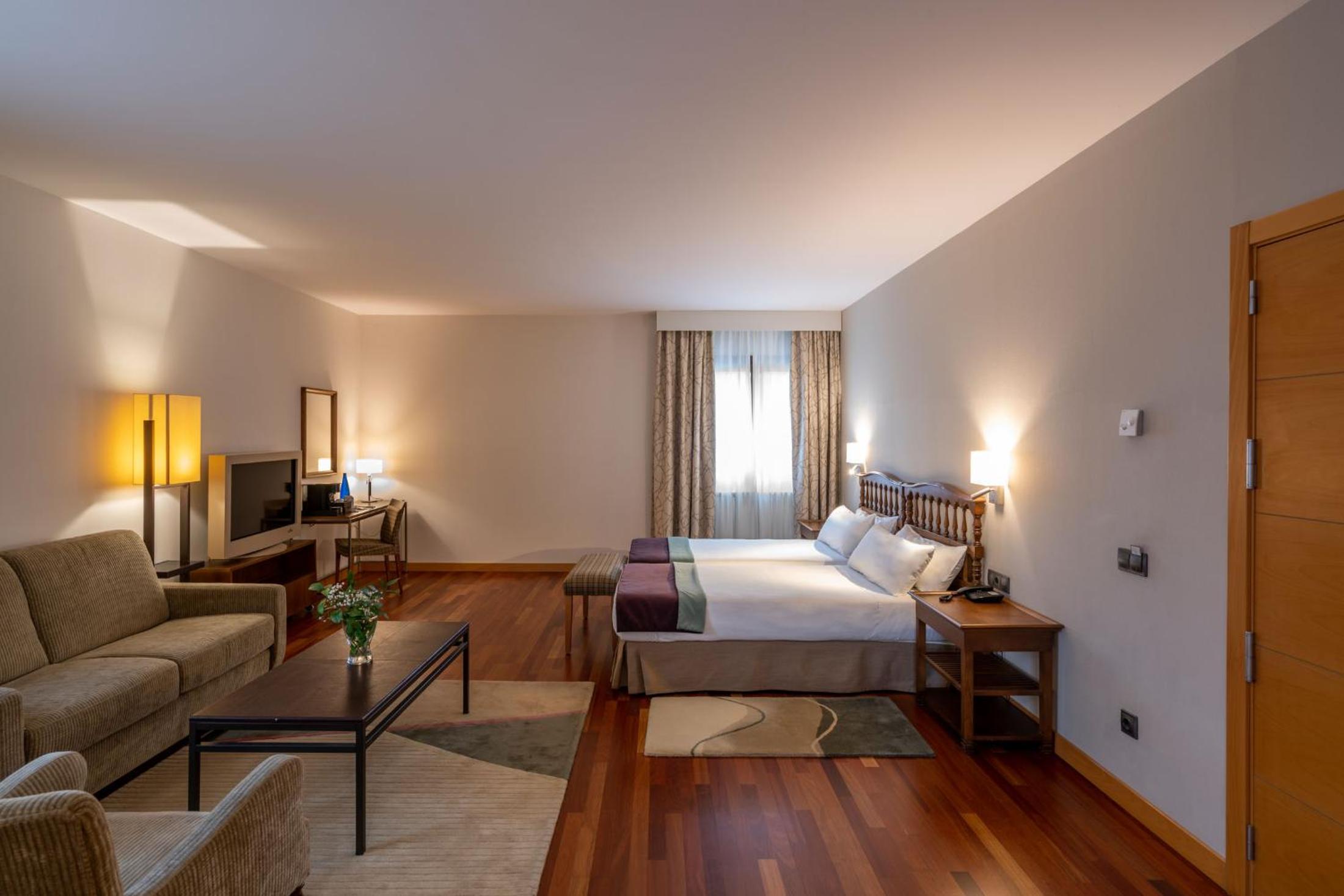Junior Suite - Photo 14