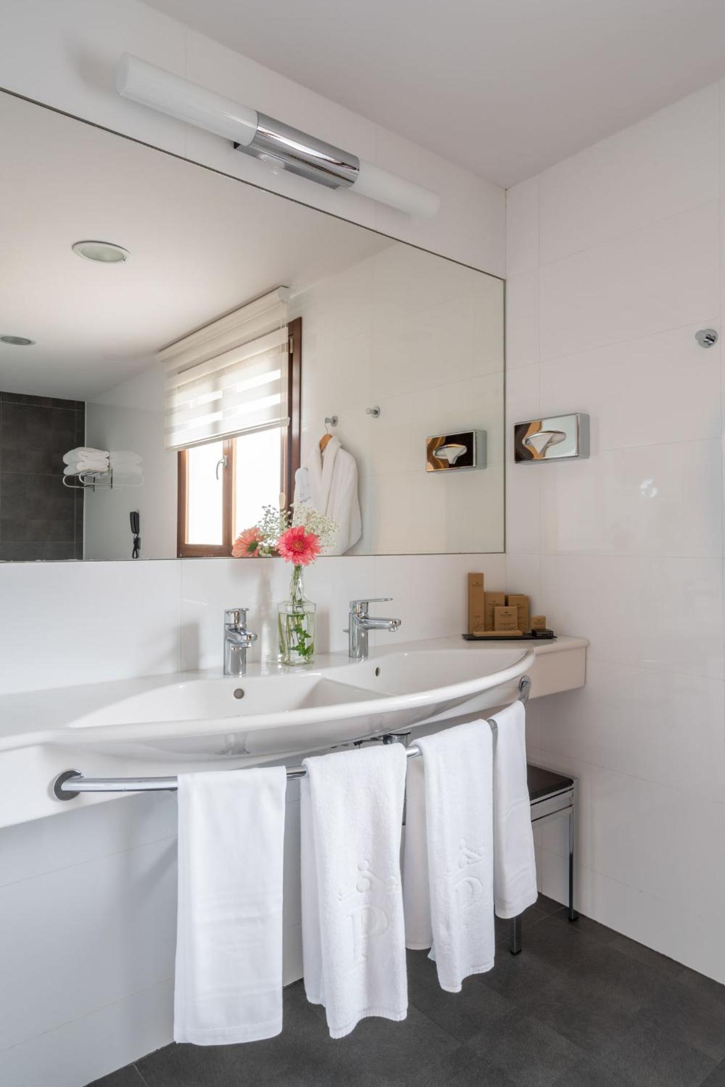 Junior Suite - Photo 9