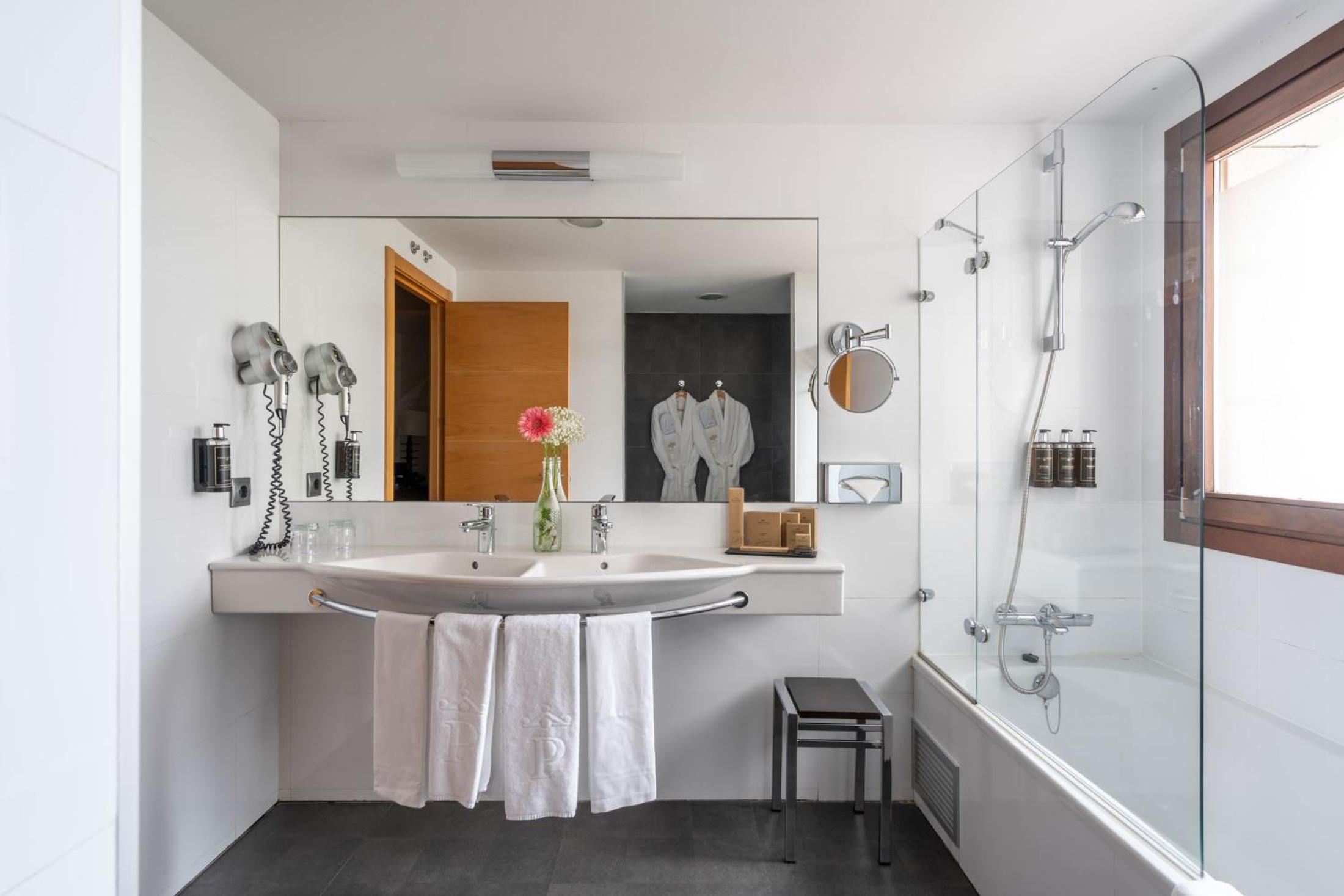Junior Suite - Photo 28