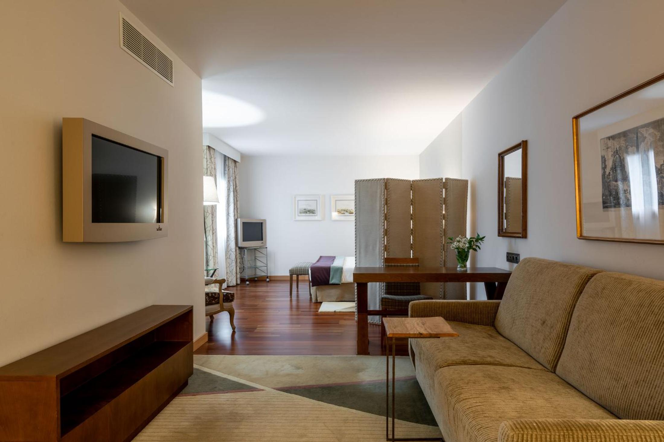 Junior Suite - Photo 19