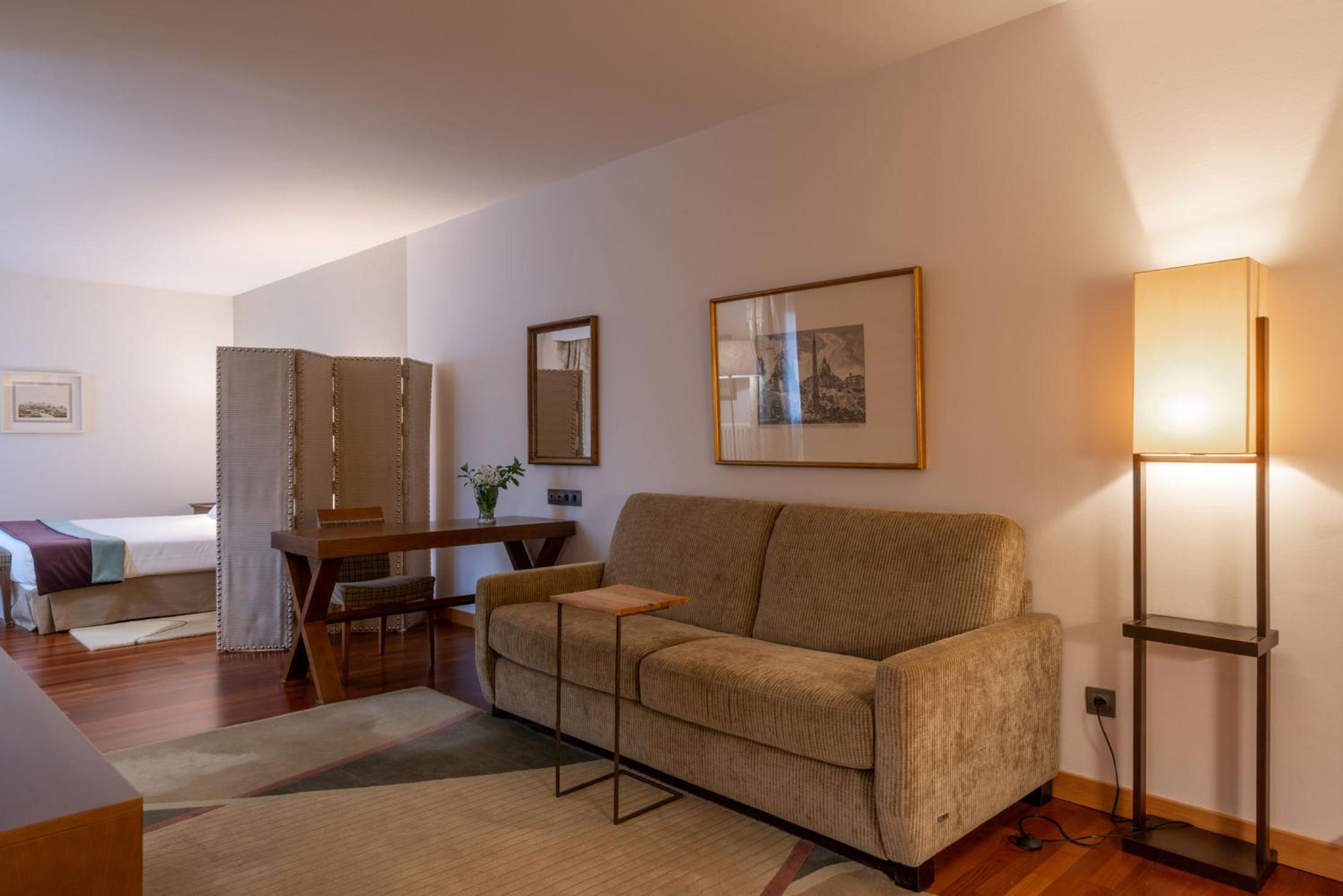 Junior Suite - Photo 22