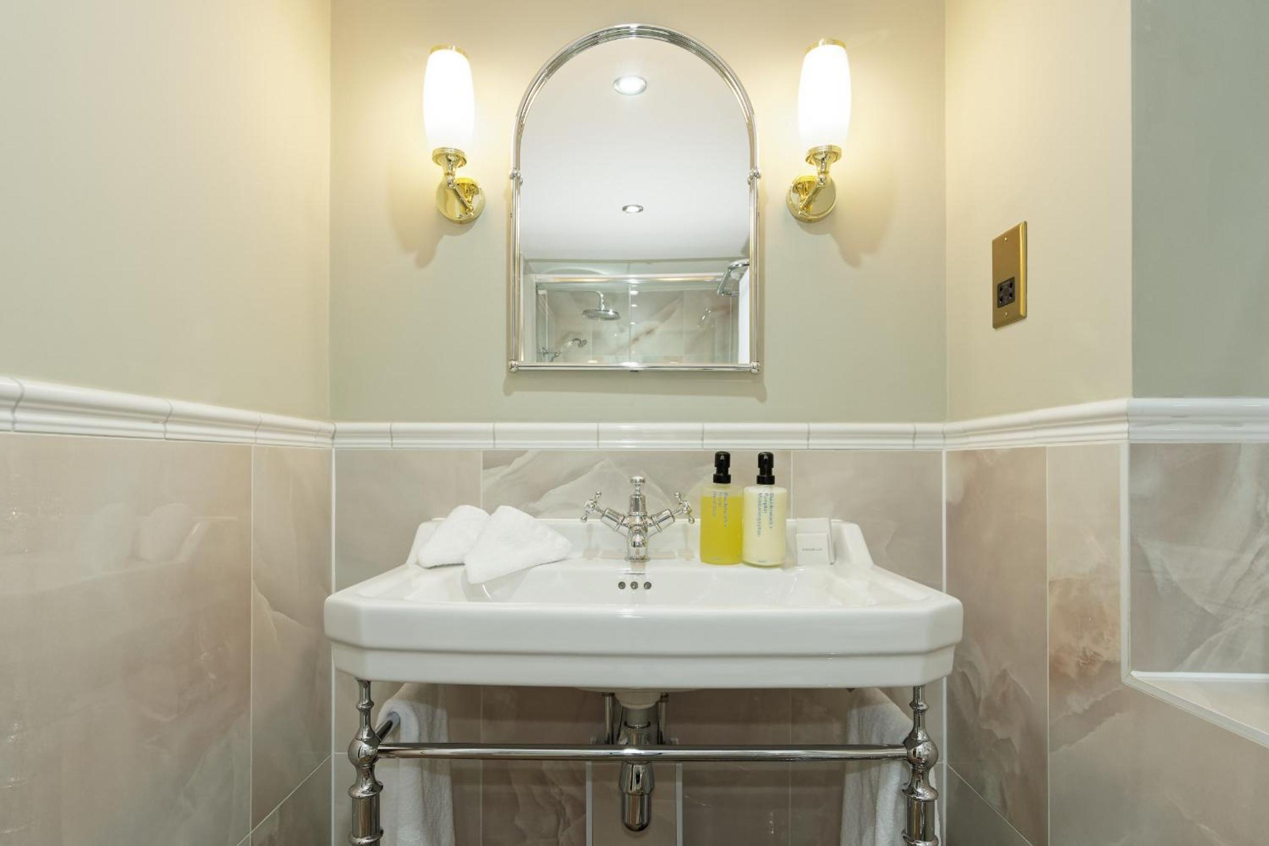 Superior Queen Room photo 3