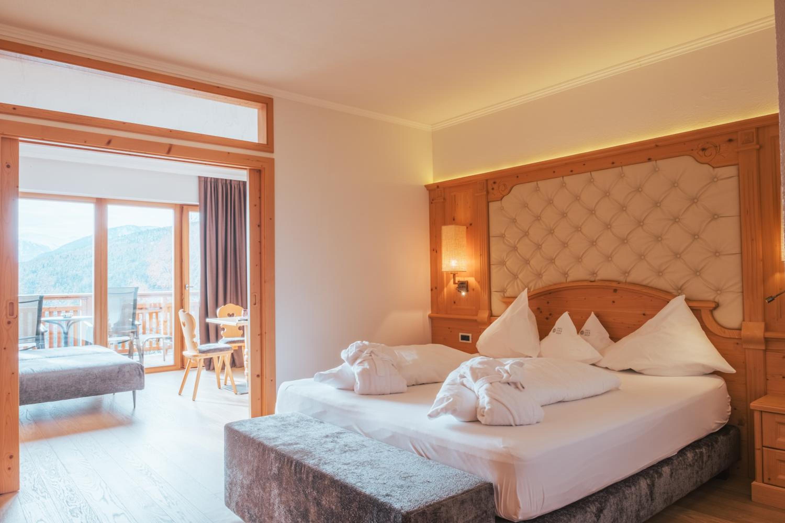 Suite with Balcony - Photo 1