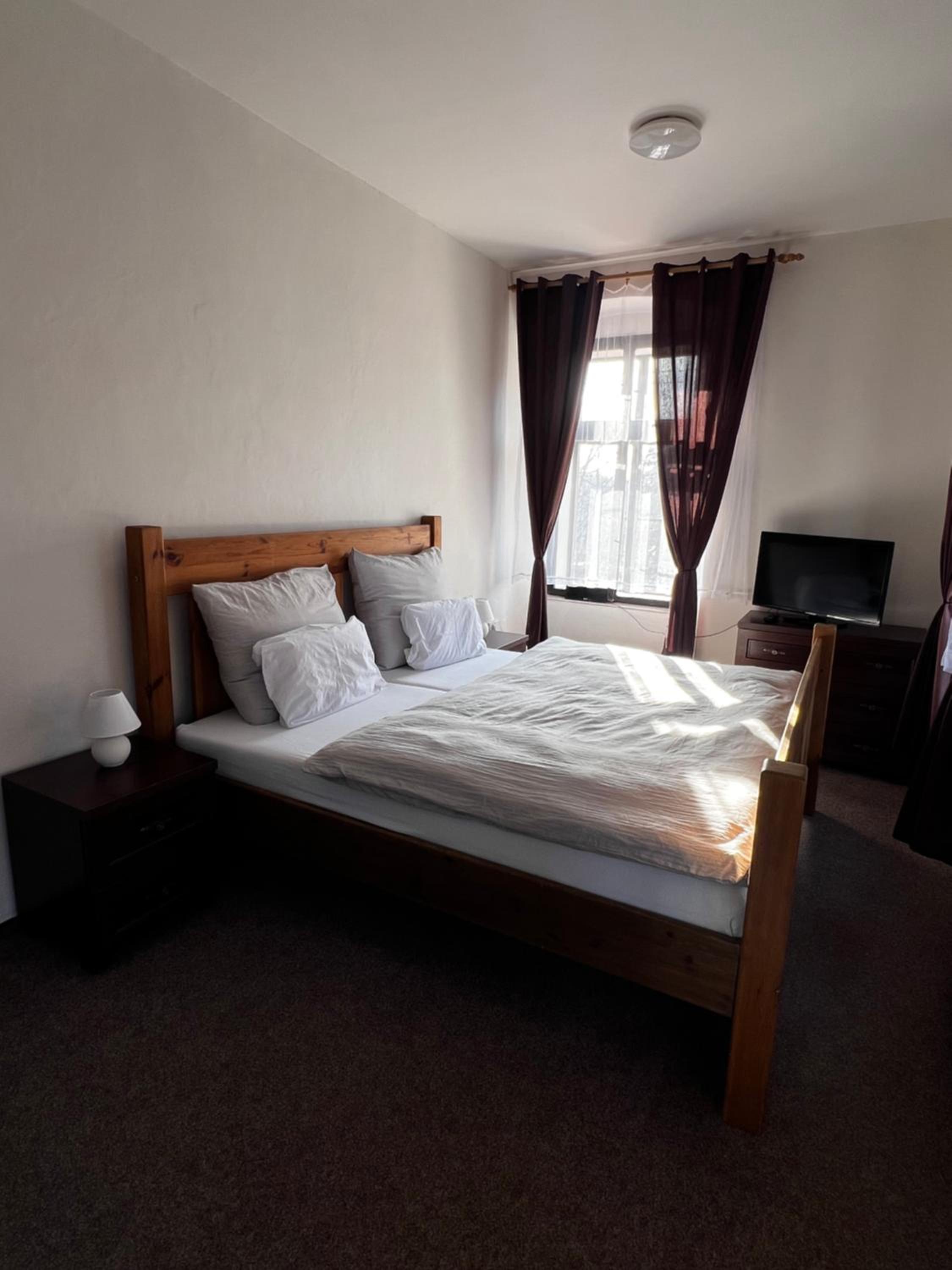 Double Room with Private Bathroom photo 3