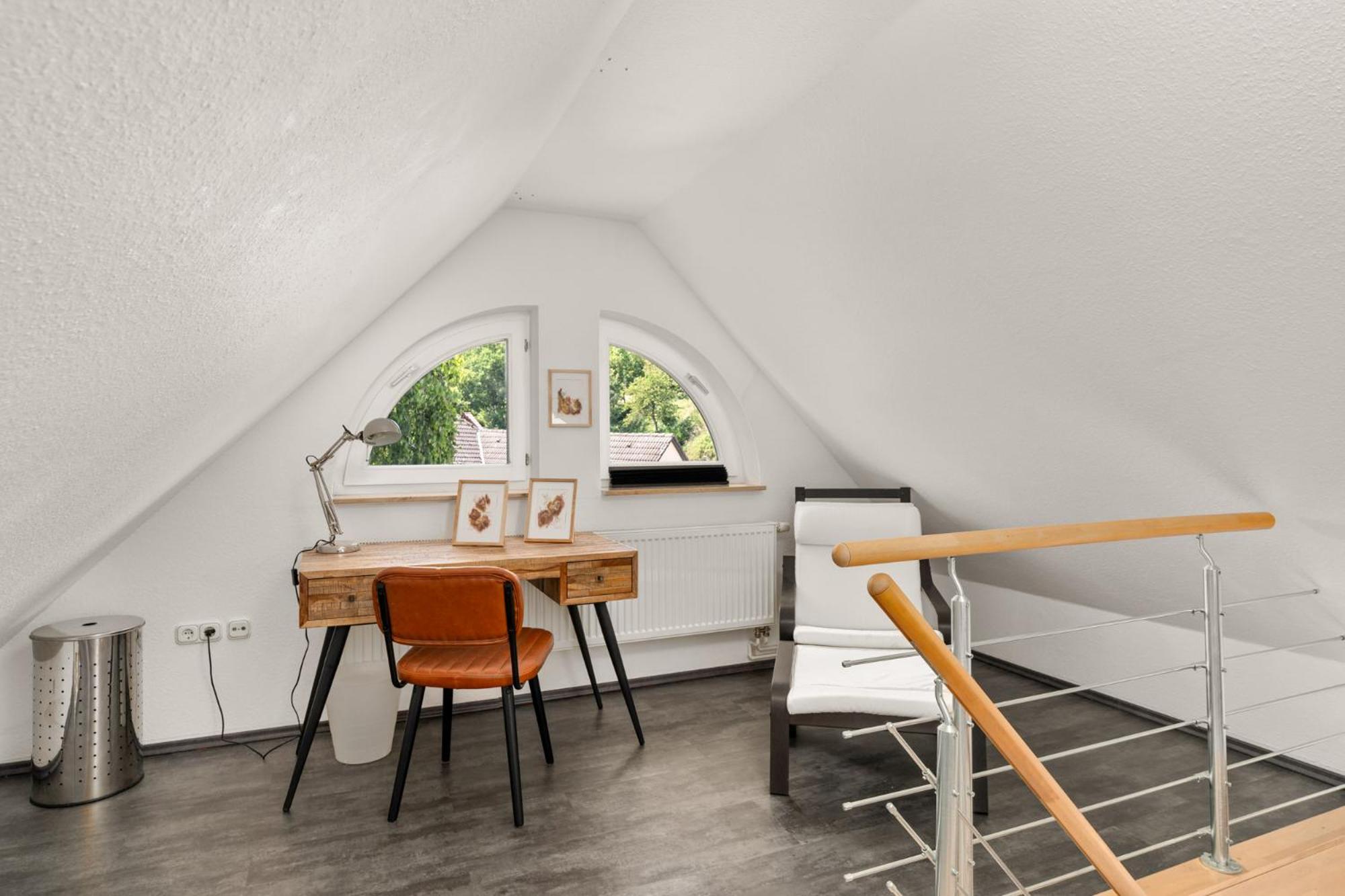 One-Bedroom Apartment photo 2