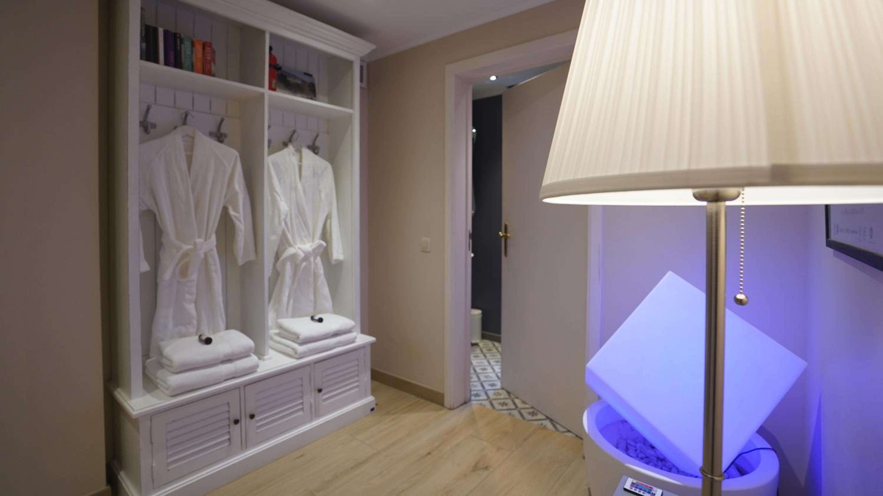 Double Room photo 3