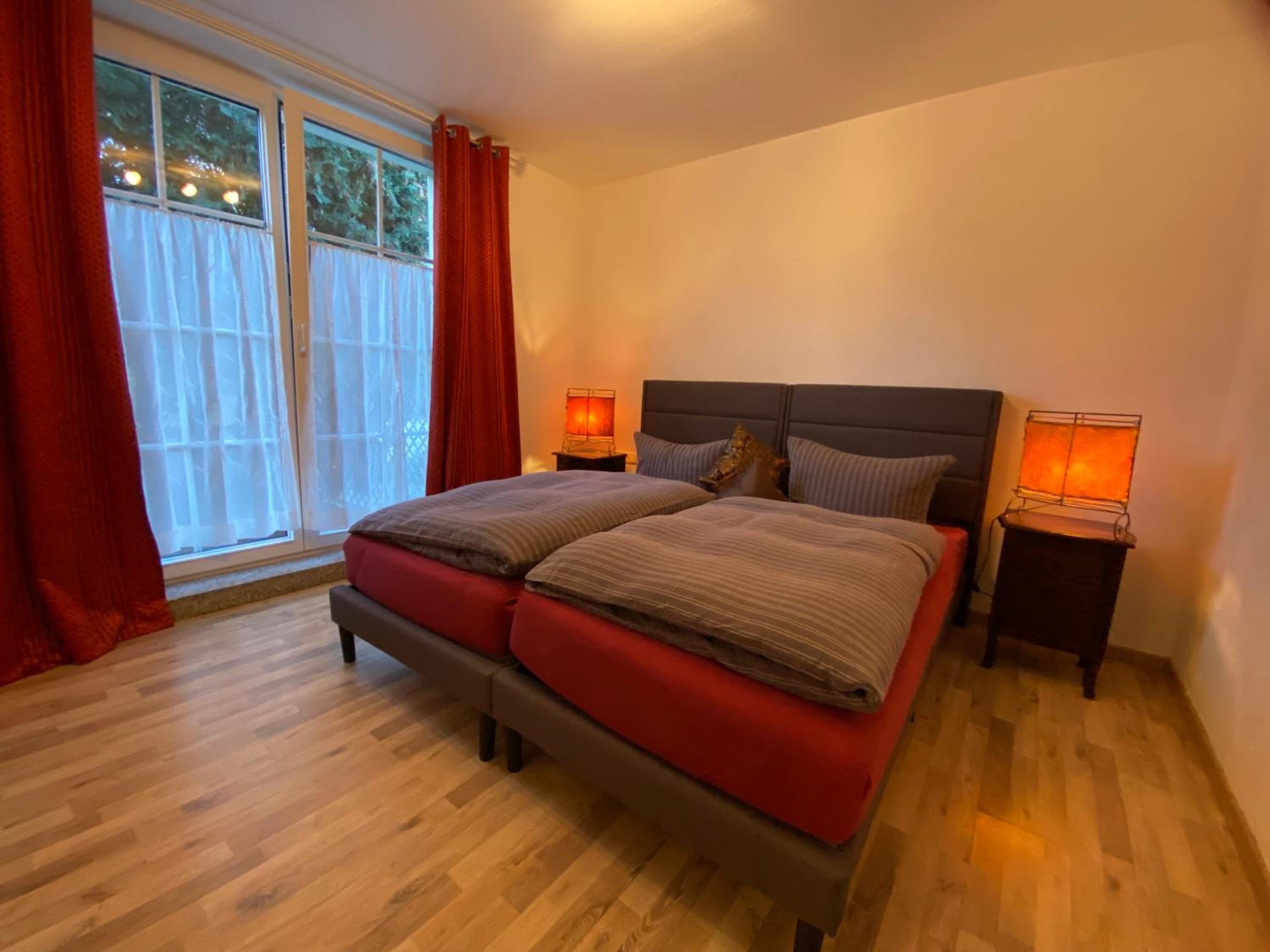 One-Bedroom Apartment photo 1