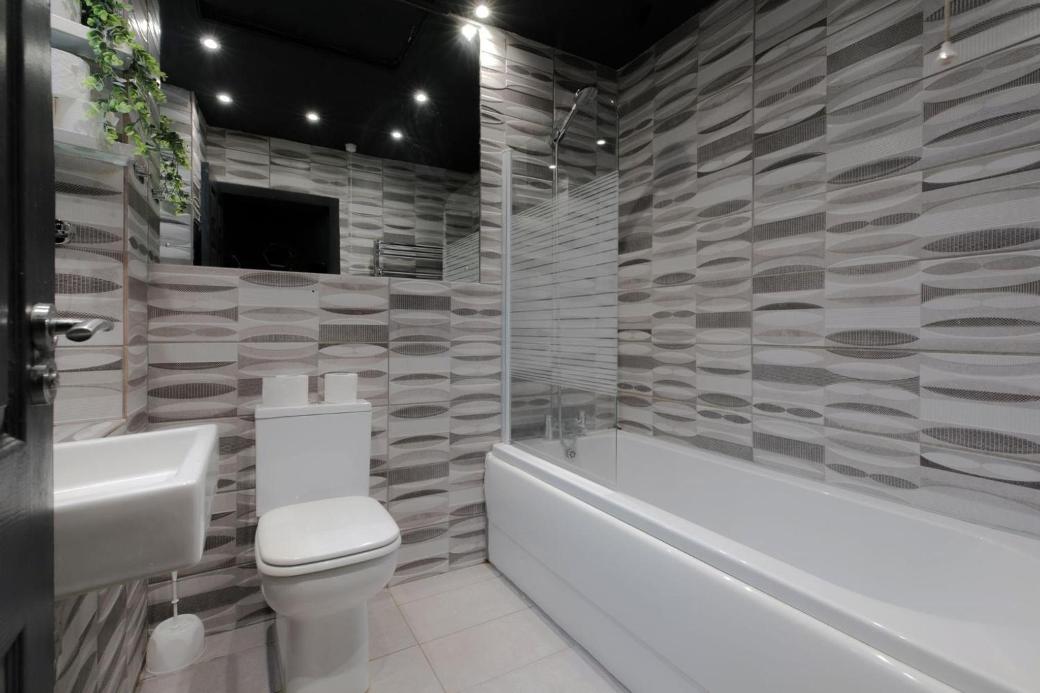 Double Room with Private Bathroom photo 3