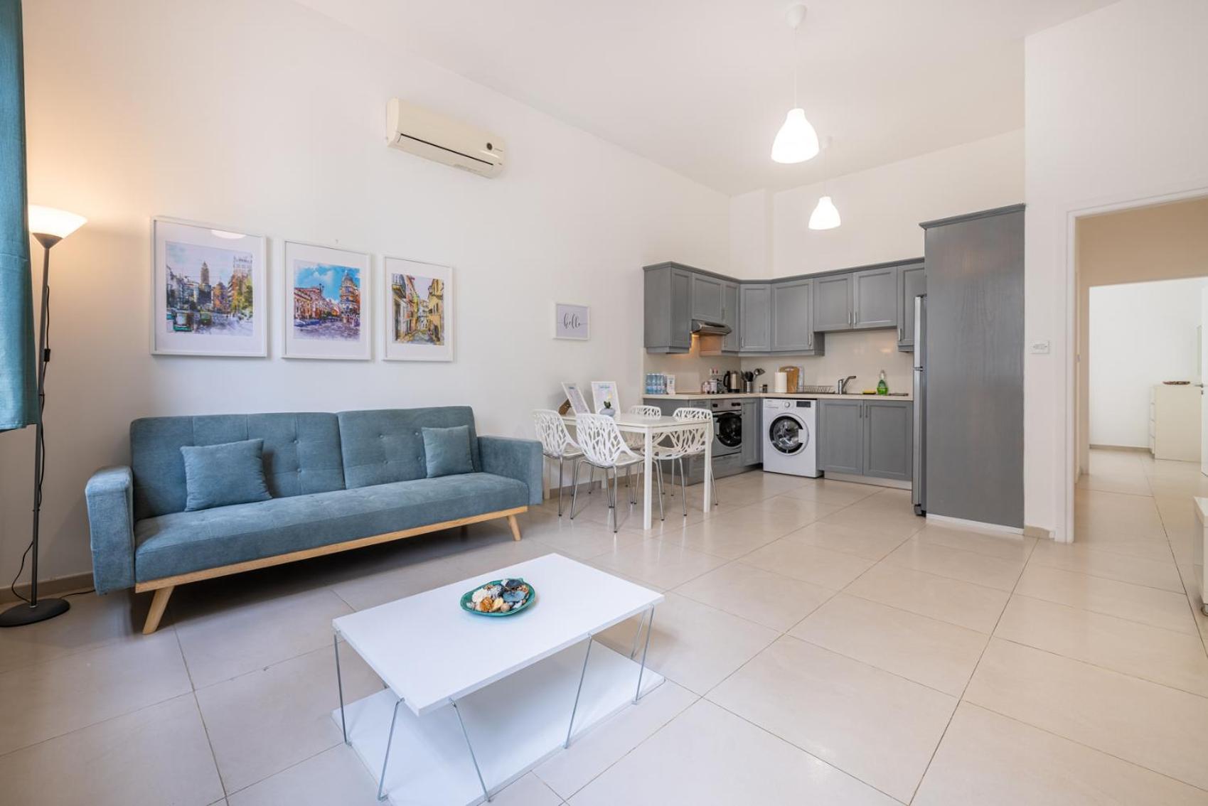 One-Bedroom Apartment with Garden