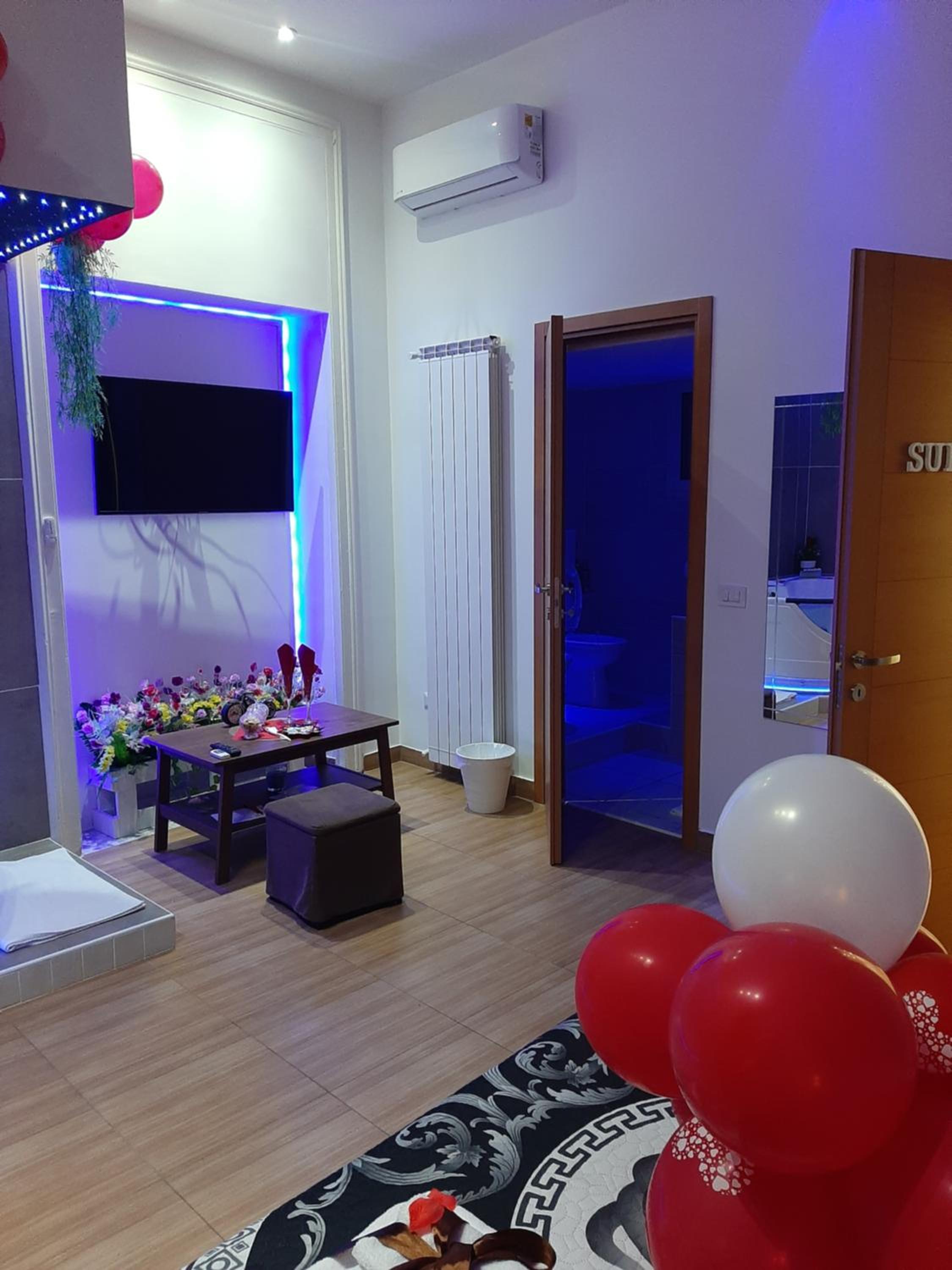 Suite with Spa Bath