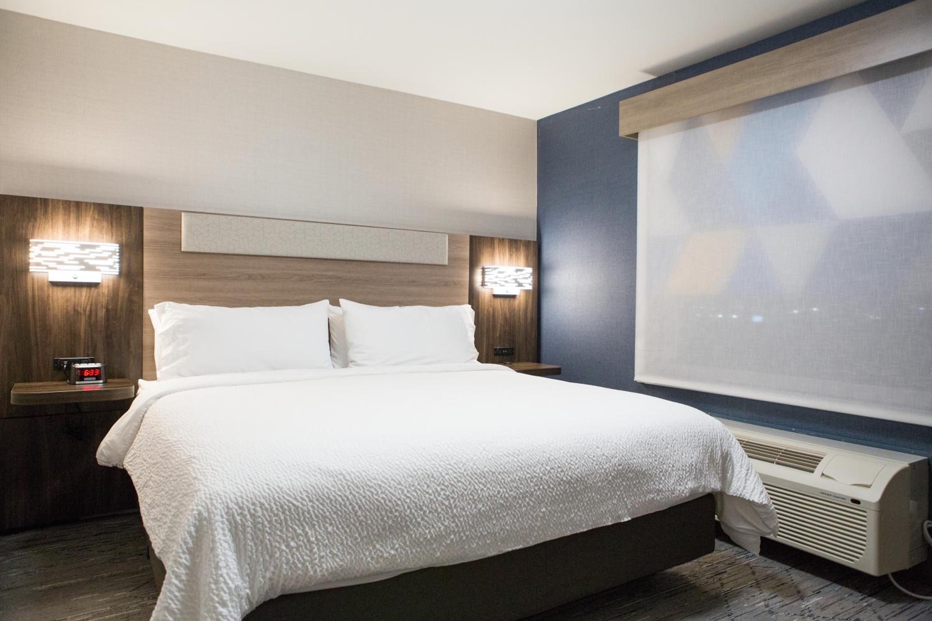 Standard Room photo 1