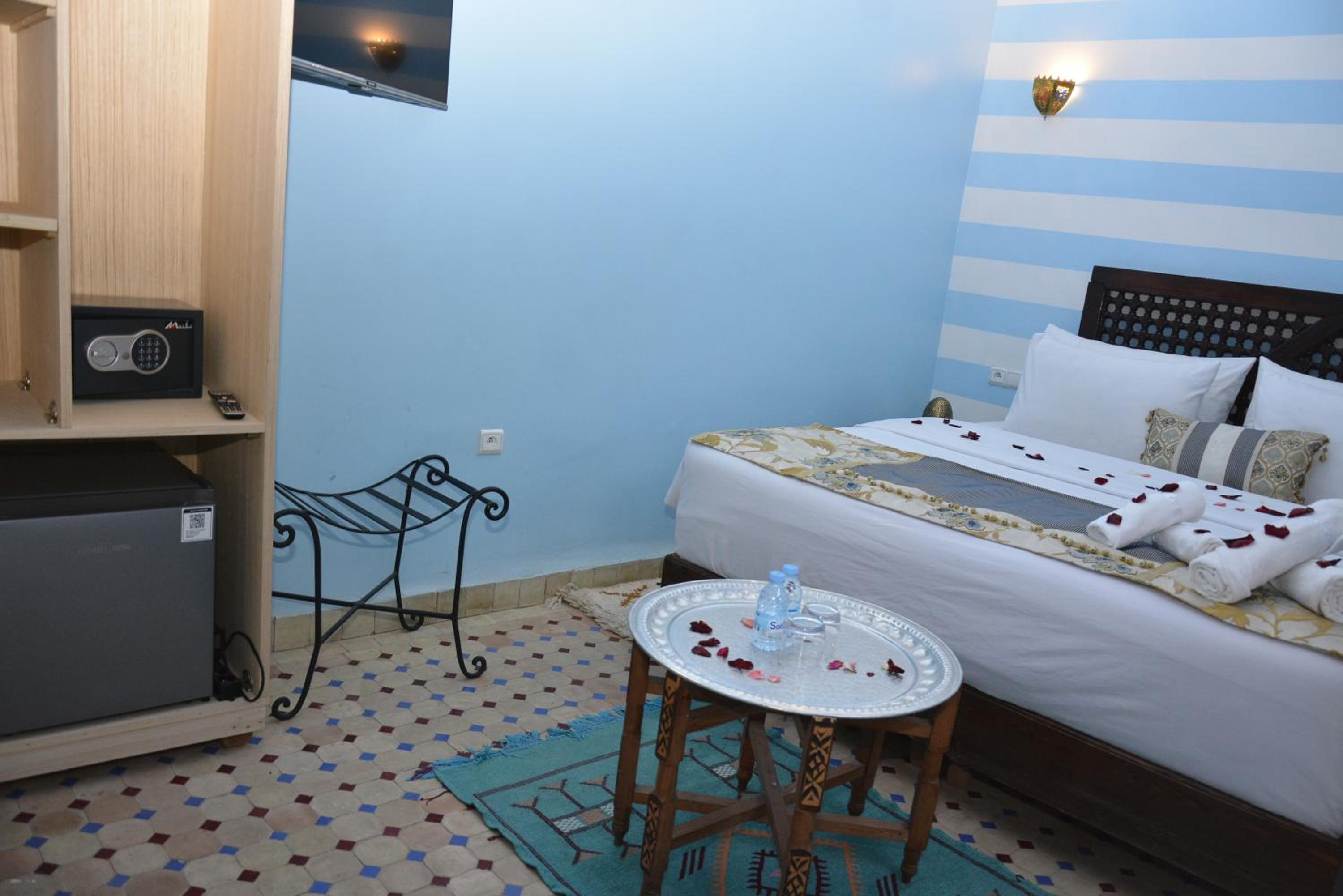 Deluxe Double Room - Photo 6