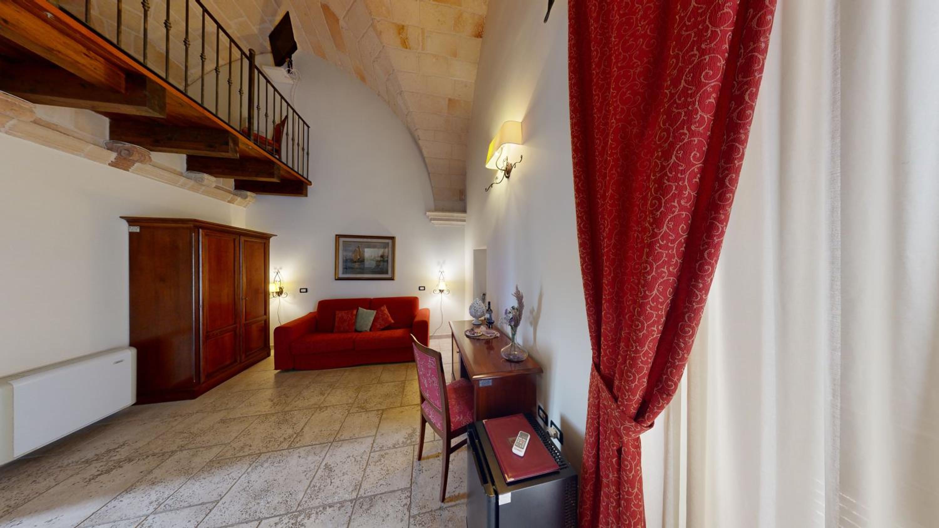 Double or Twin Room photo 3