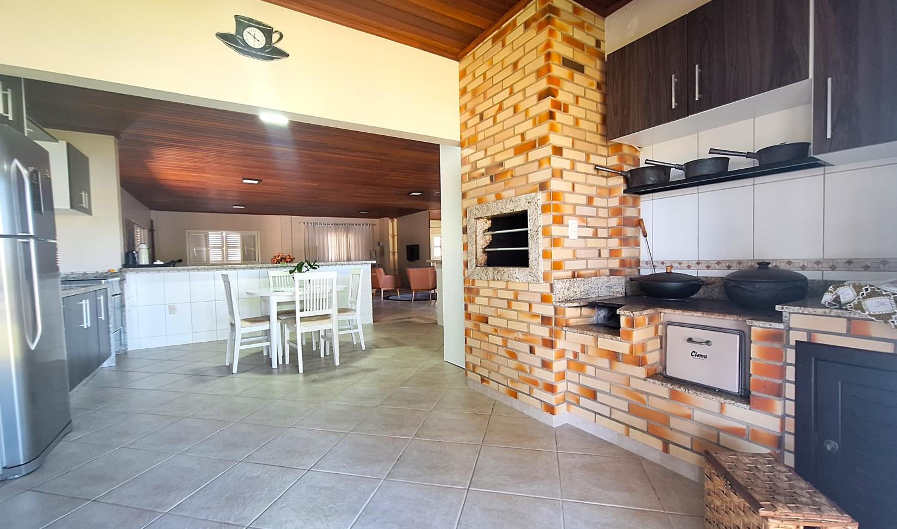 Two-Bedroom House photo 3