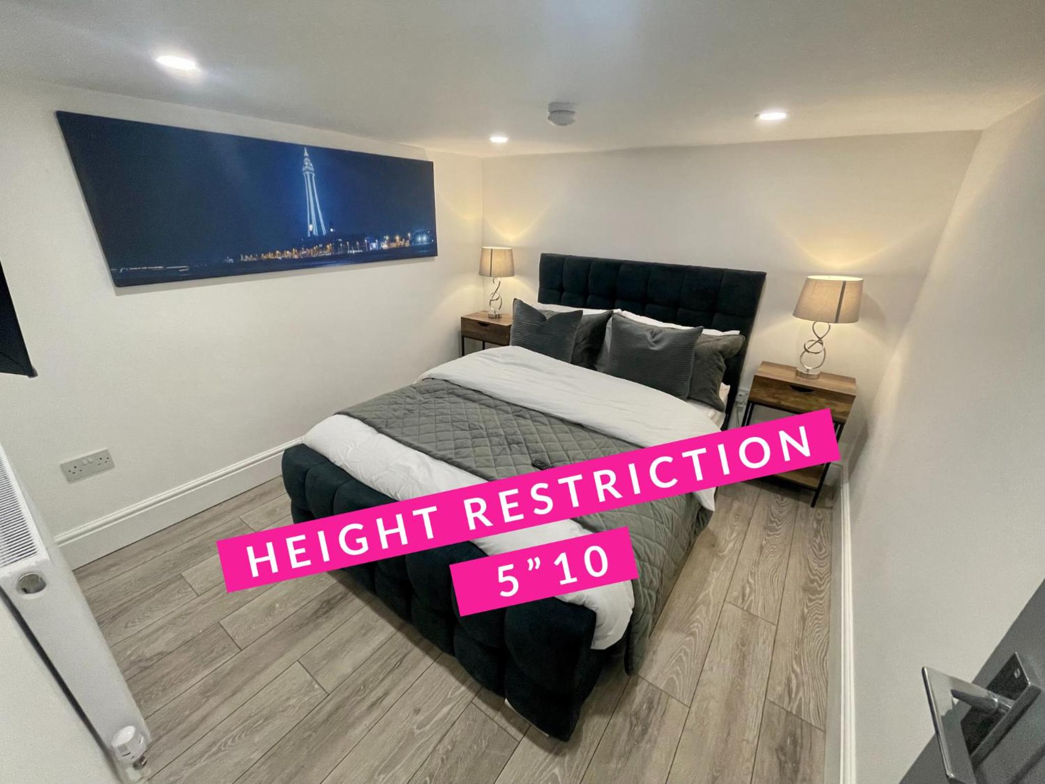 Basement Suite With Spa Bath (Height Restriction 5'10) - Photo 21