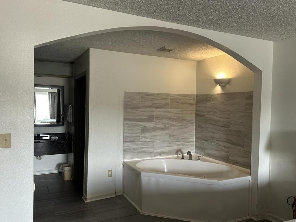 Quality Inn & Suites Decatur Priceville I-65, Zdjęcie 5