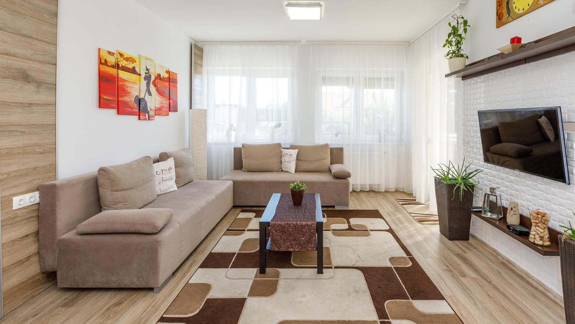 Apartment photo 1
